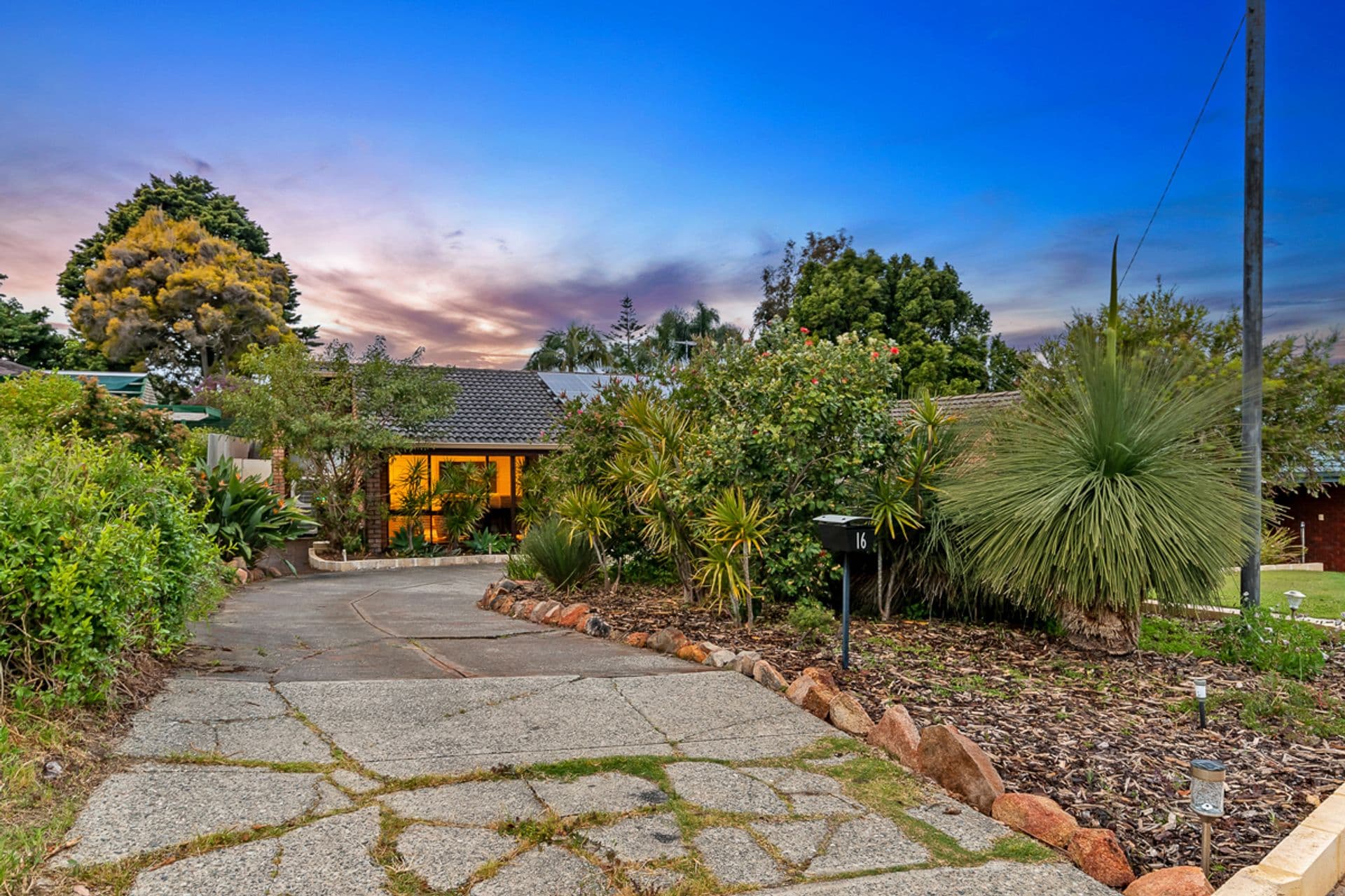16 Cobine Way, Greenwood, WA, 6024, Greenwood - Thumbnail 2