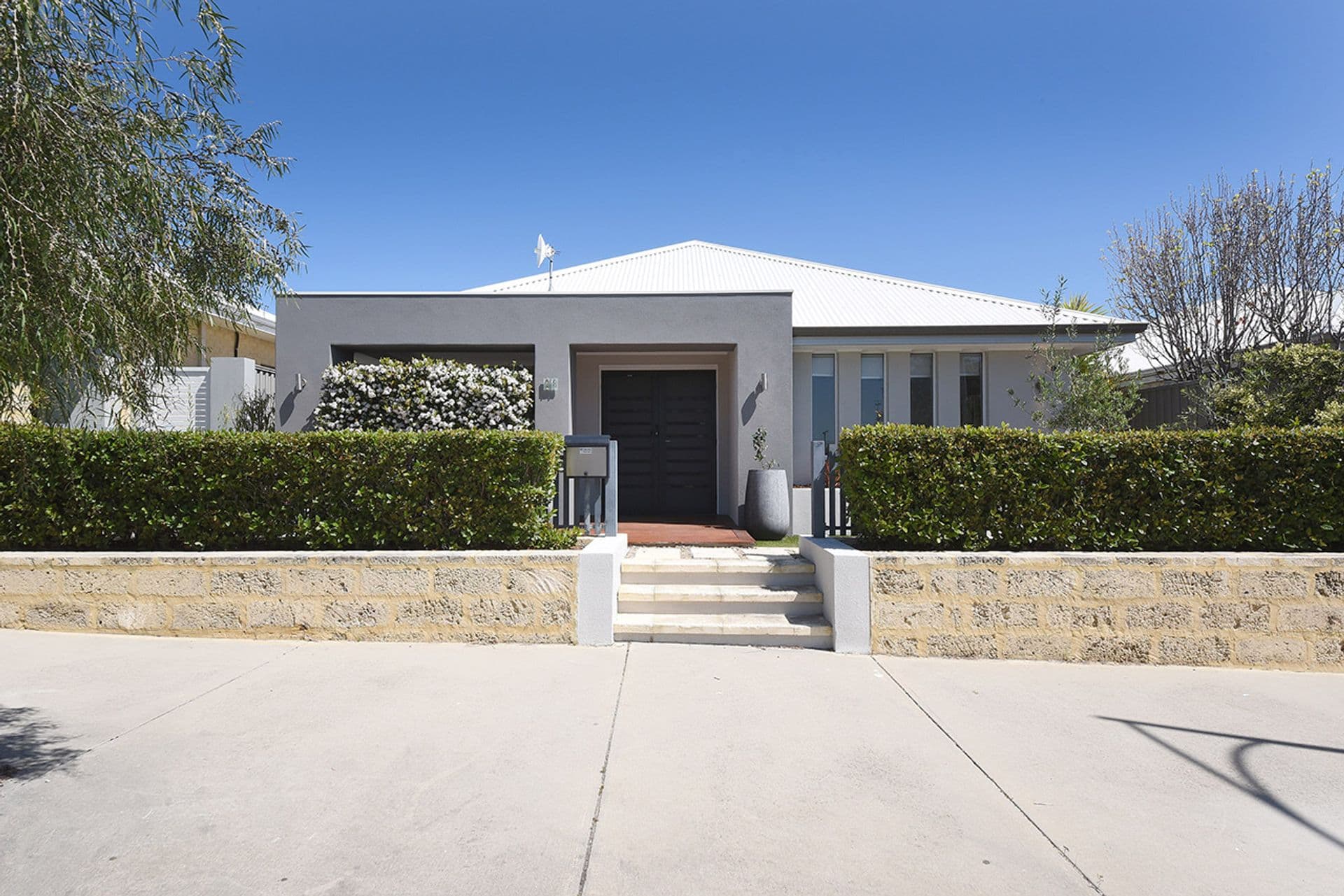 28 Hollington Boulevard, Alkimos, WA, 6038, Alkimos - Image 1