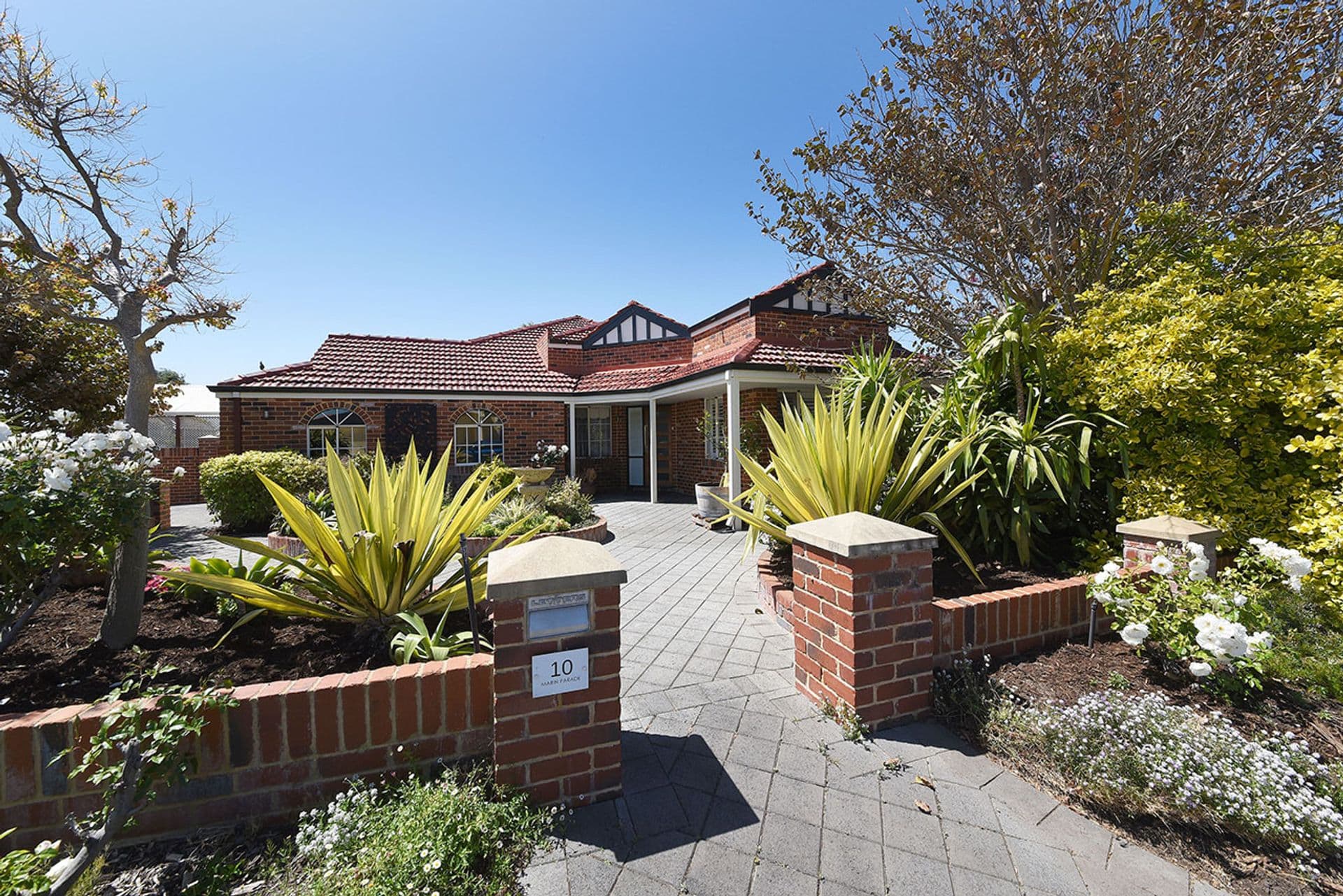 10 Marin Parade, Mindarie, WA, 6030, Mindarie - Image 1