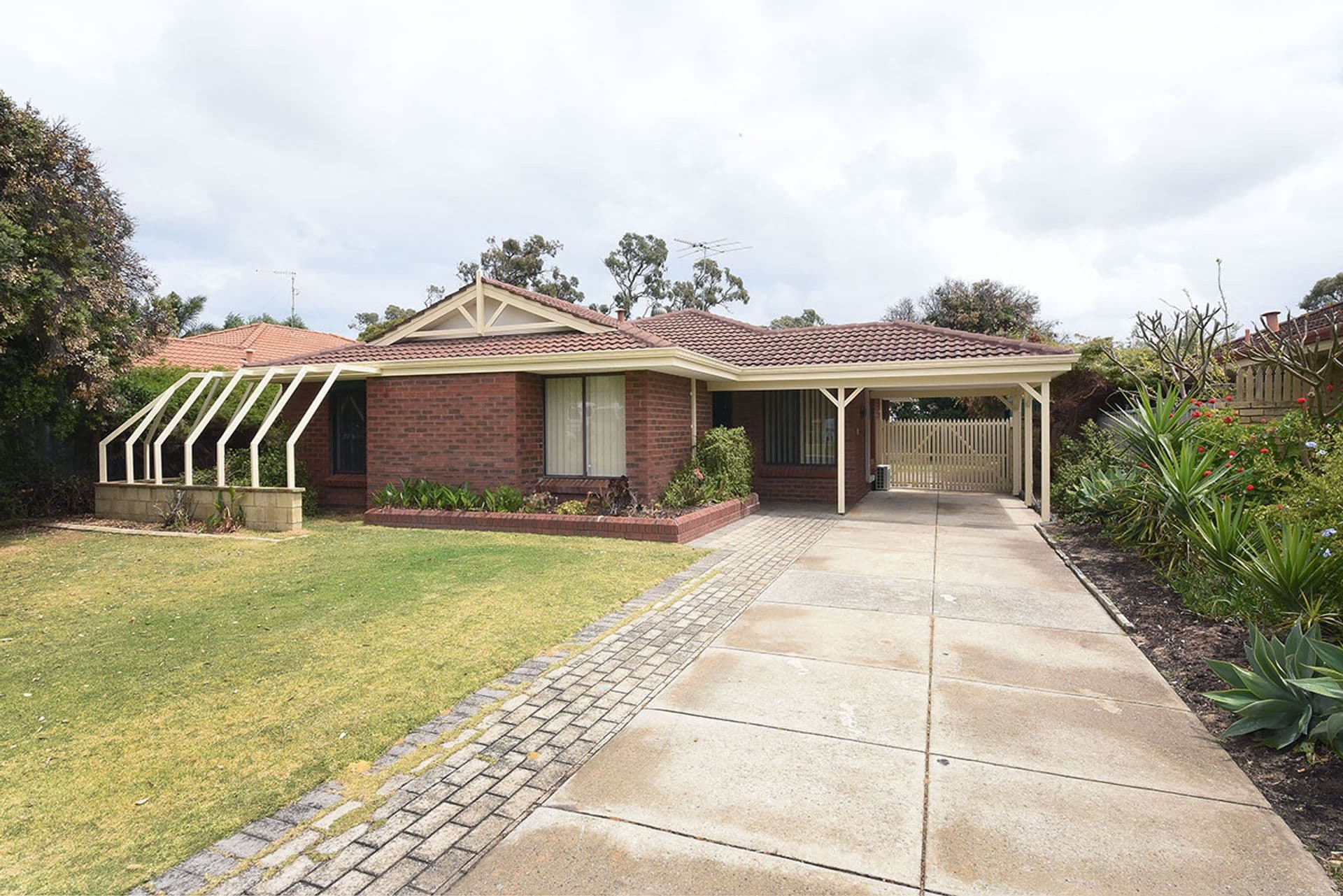 9 Shinners Green, Clarkson, WA, 6030, Clarkson - Thumbnail 2