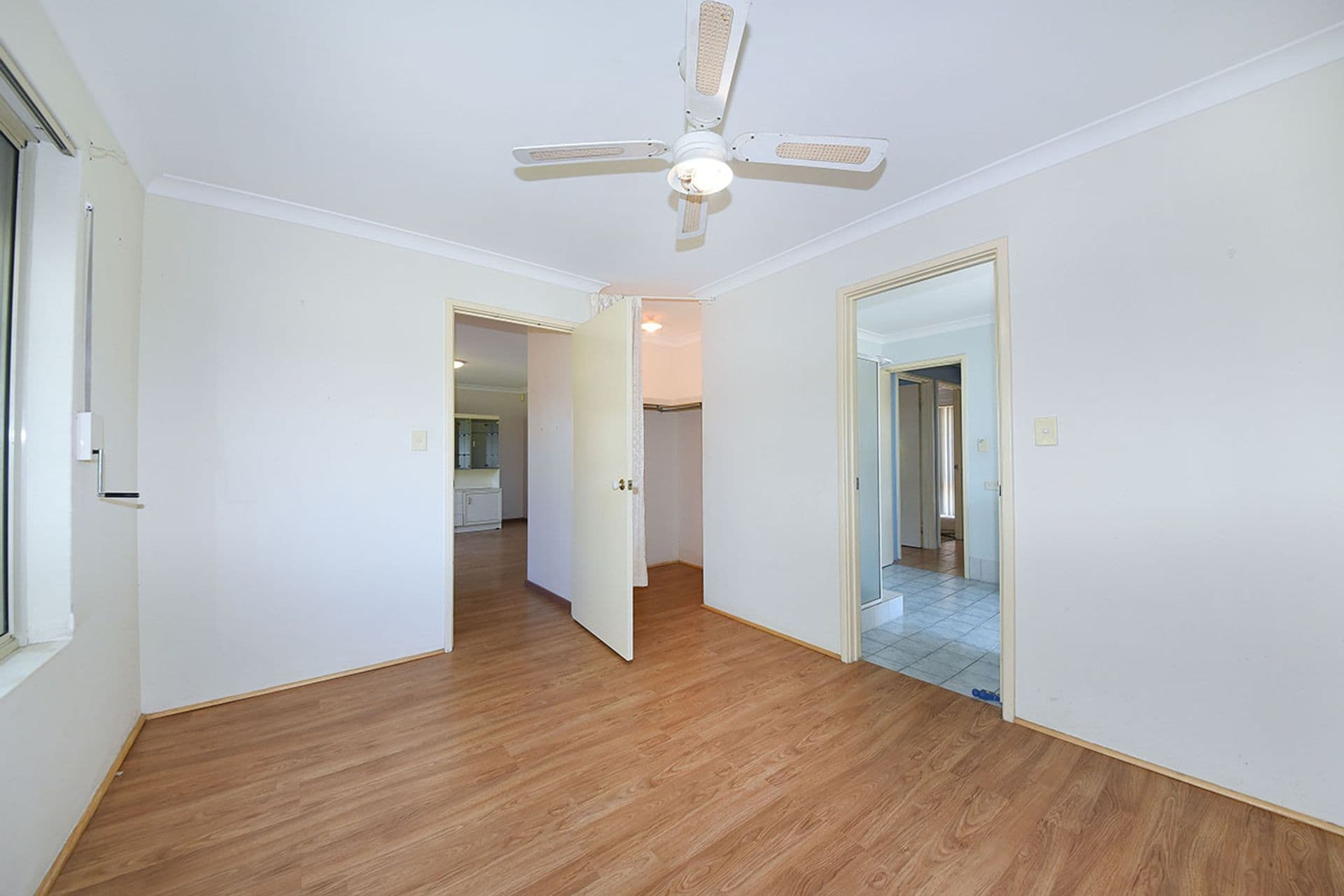 72 Dalvik Avenue, Merriwa, WA, 6030, Merriwa - Thumbnail 6