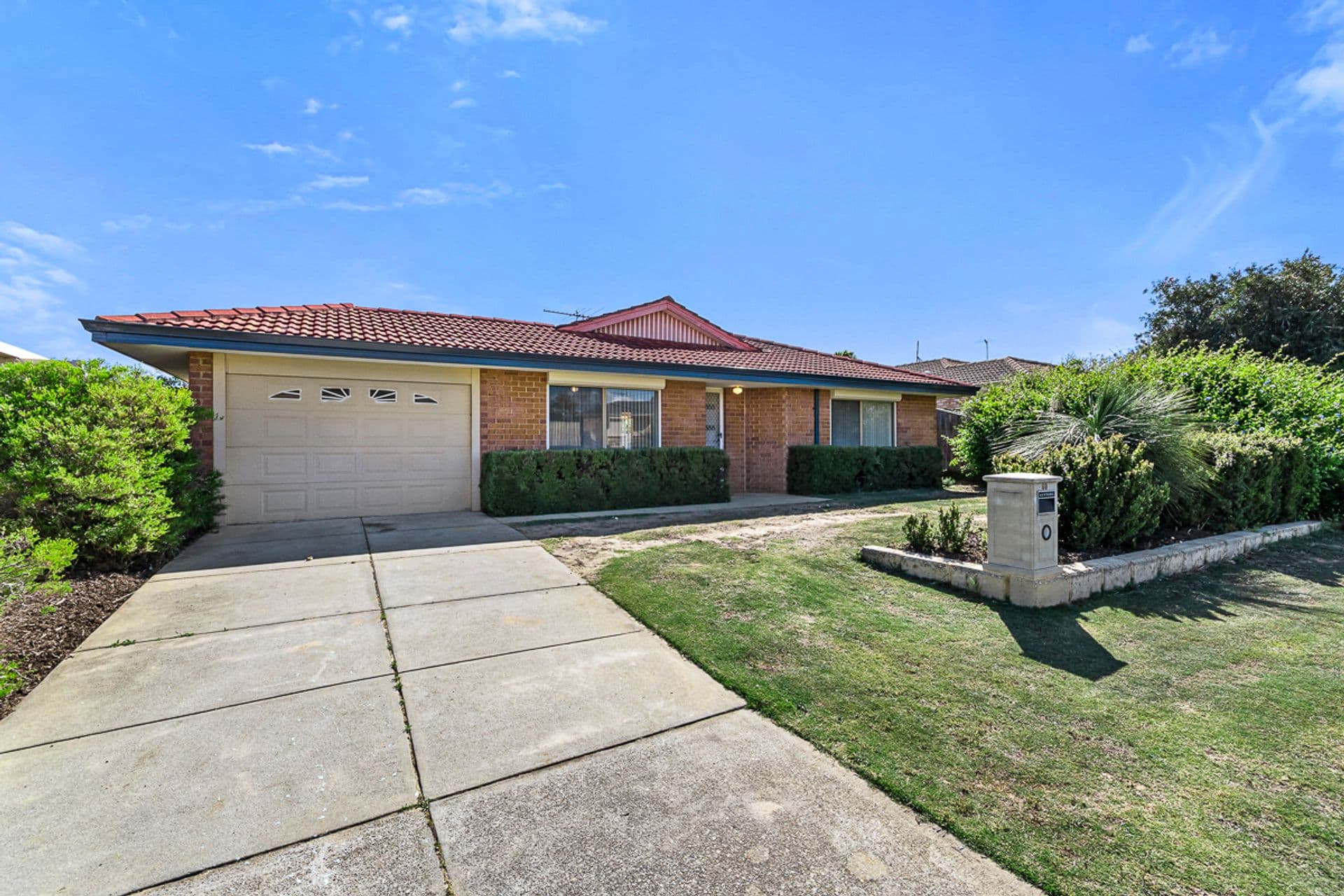 60 Porongurup Drive, Clarkson, WA, 6030, Clarkson - Thumbnail 2
