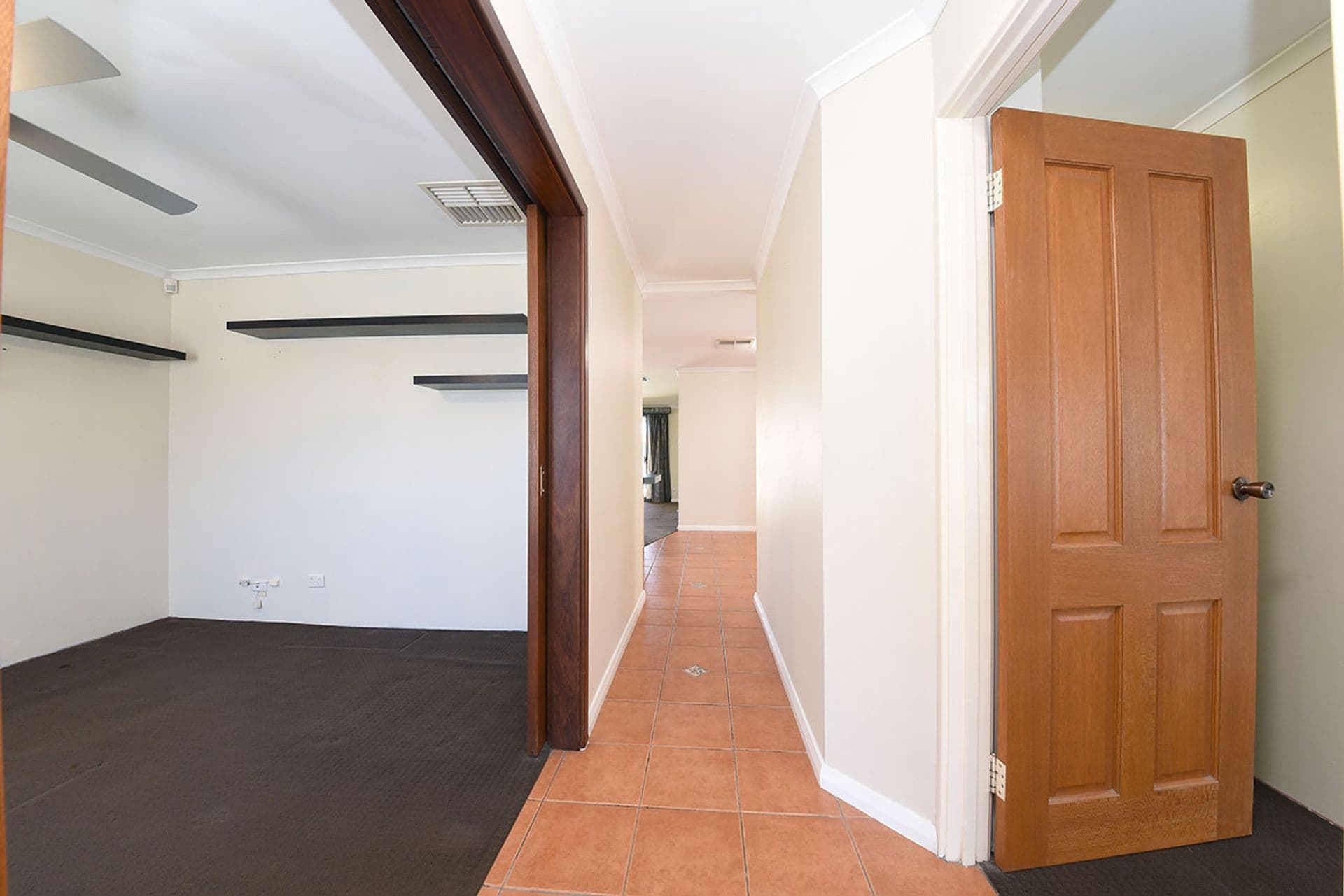 3 Badcoe Alley, Clarkson, WA, 6030, Clarkson - Thumbnail 2