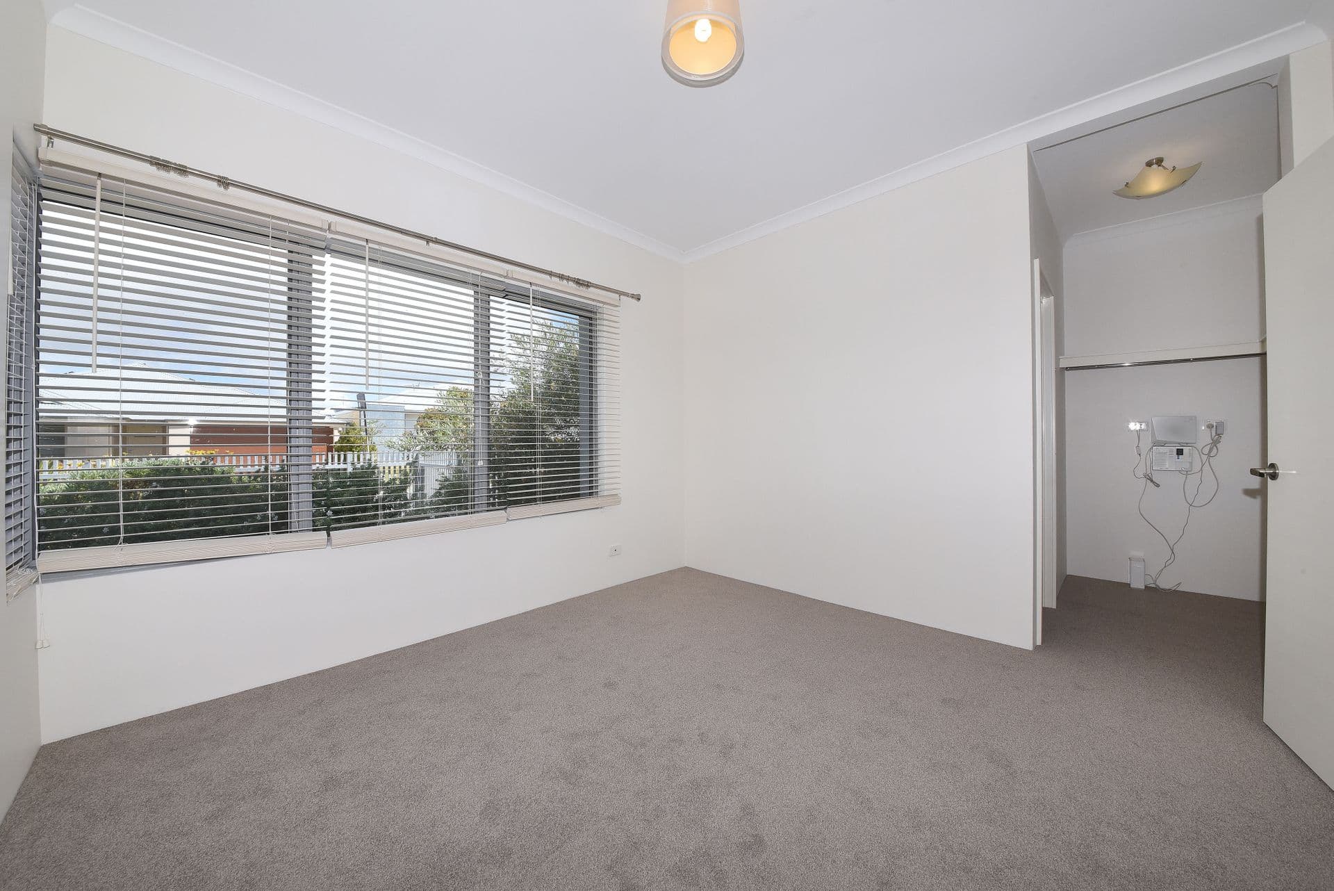 5 Perkins Drive, Clarkson, WA, 6030, Clarkson - Thumbnail 7