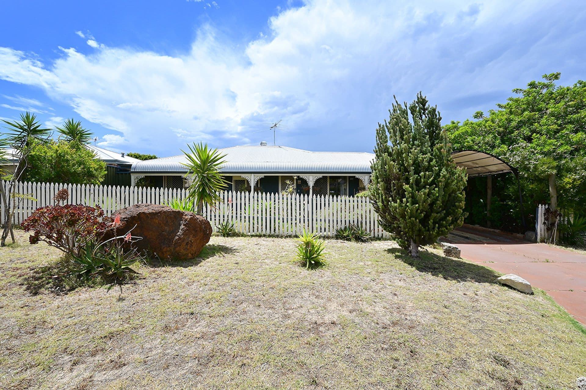 69 Dunmore Circuit, Merriwa, WA, 6030, Merriwa - Thumbnail 2