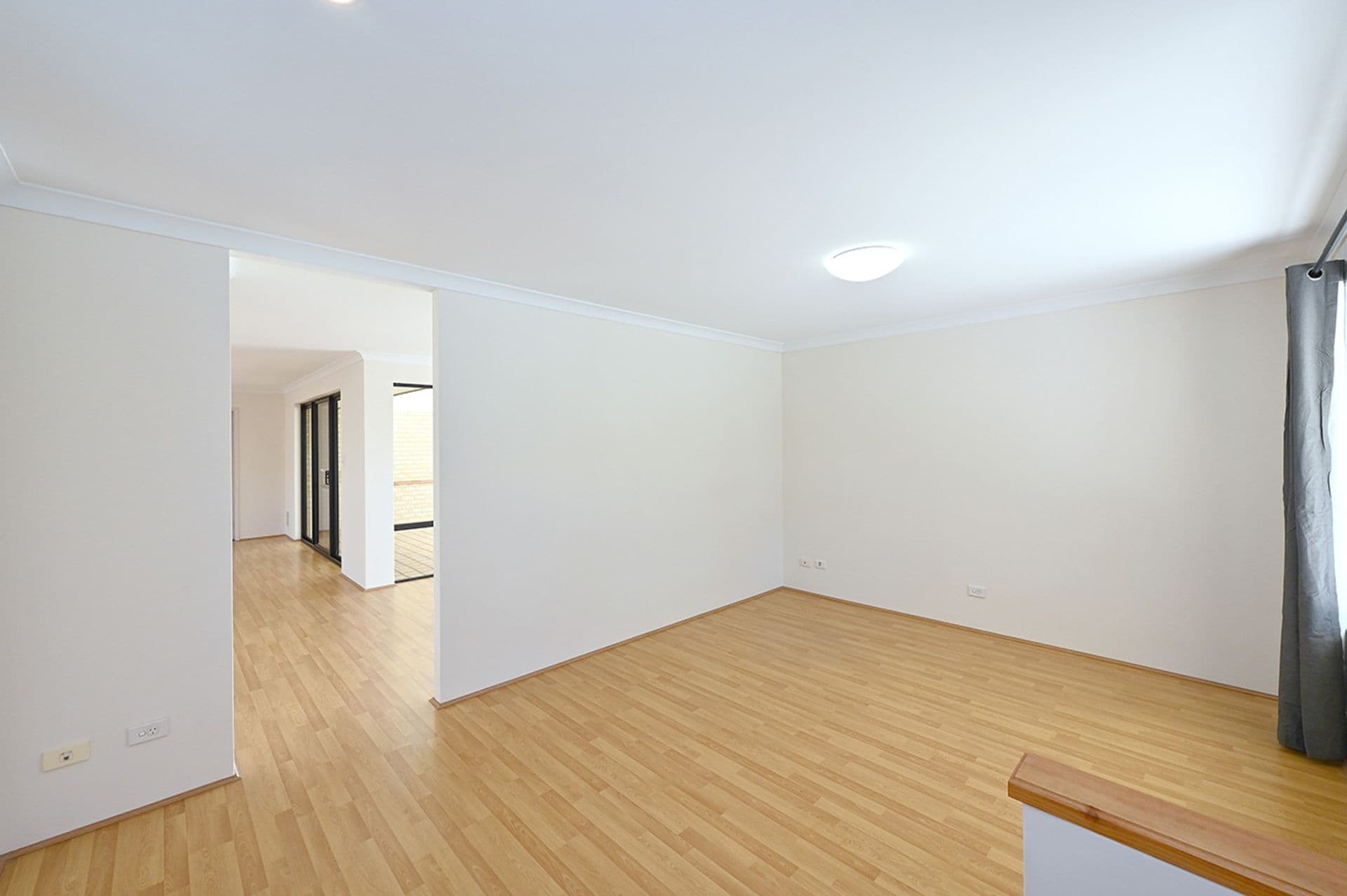 14 Belthorn Lane, Butler, WA, 6036, Butler - Thumbnail 4