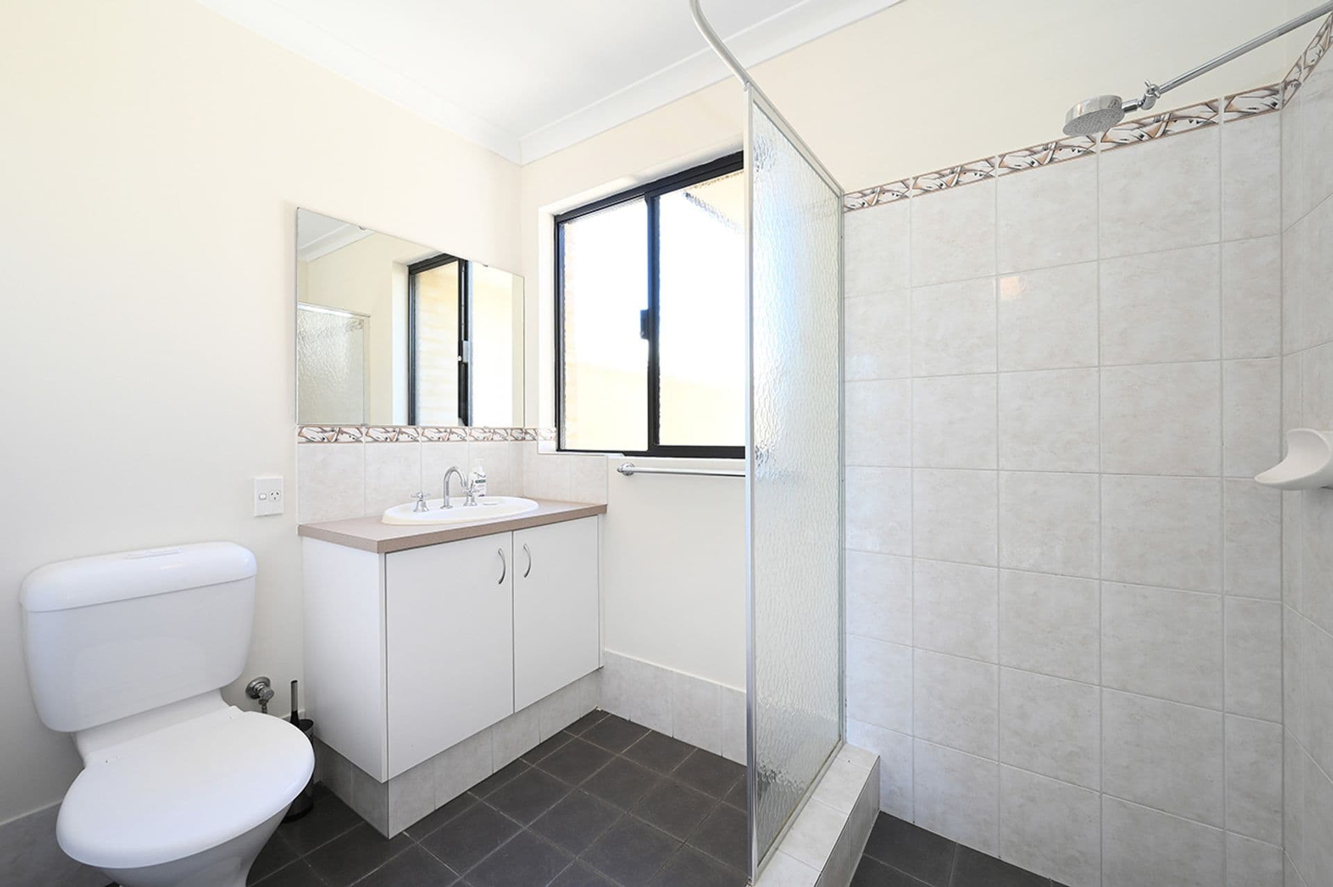 14 Belthorn Lane, Butler, WA, 6036, Butler - Thumbnail 8