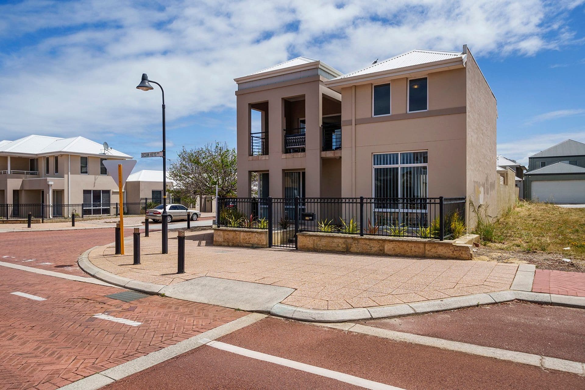 Unit 1, Ocean Keys Commercial Centre, 1868 Marmion Avenue, Clarkson, WA, 6030, Clarkson - Thumbnail 2
