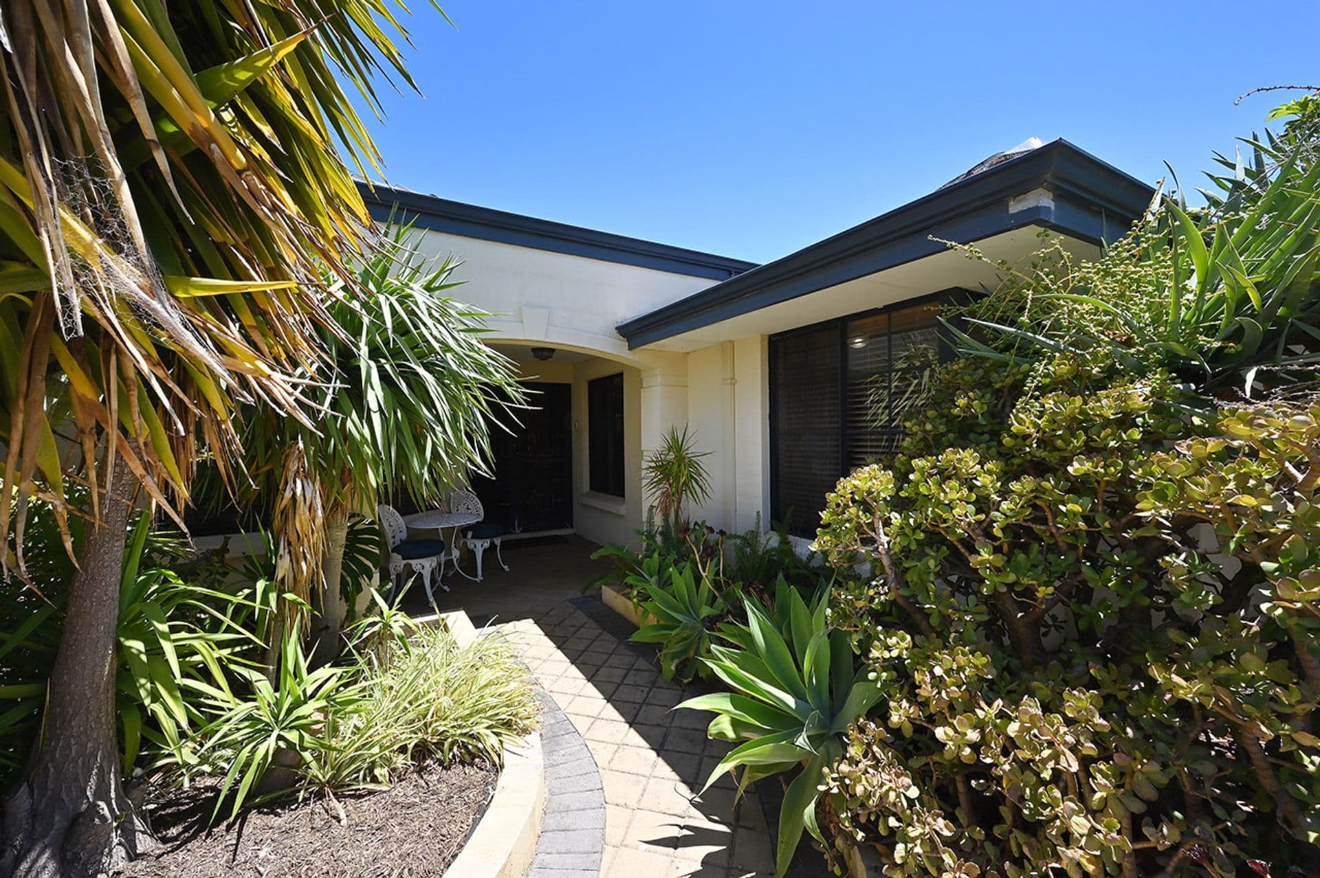 11 Lorient Pass, Quinns Rocks, WA, 6030, Quinns Rocks - Thumbnail 2