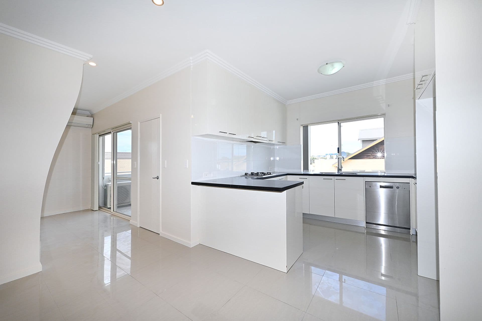 3/150 Celebration Boulevard, Clarkson, WA, 6030, Clarkson - Thumbnail 2