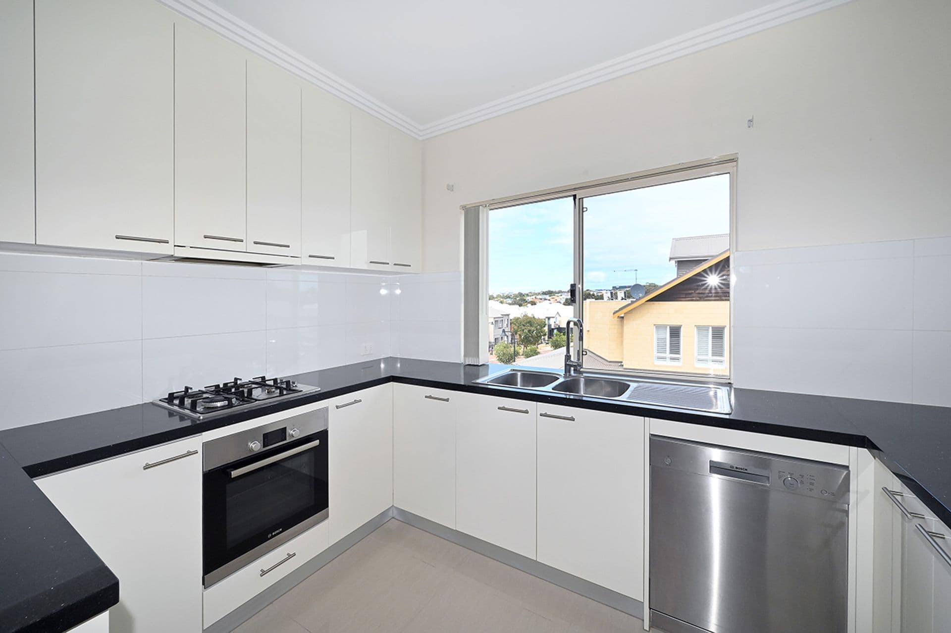 3/150 Celebration Boulevard, Clarkson, WA, 6030, Clarkson - Thumbnail 3