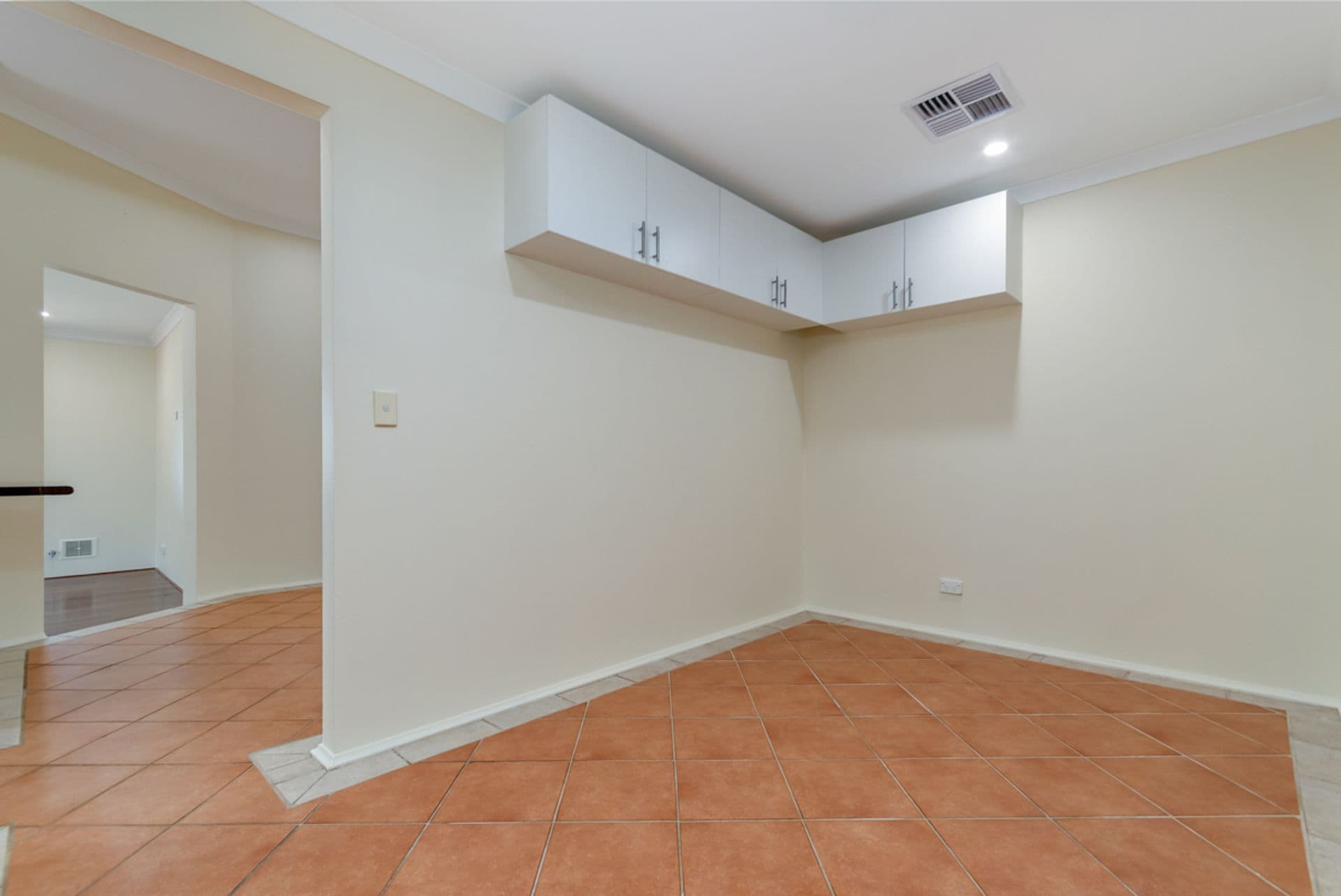 5 Akita Court, Merriwa, WA, 6030, Merriwa - Thumbnail 7