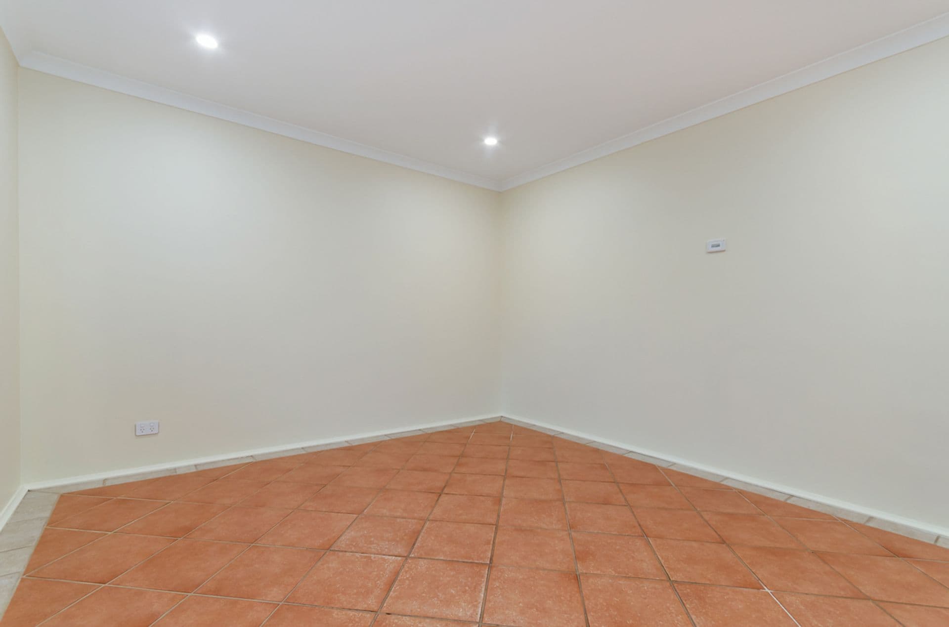 5 Akita Court, Merriwa, WA, 6030, Merriwa - Thumbnail 4