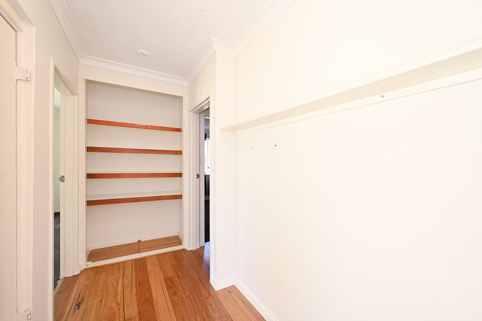 31 Nolyang Crescent, Wanneroo, WA, 6065, Wanneroo - Thumbnail 4