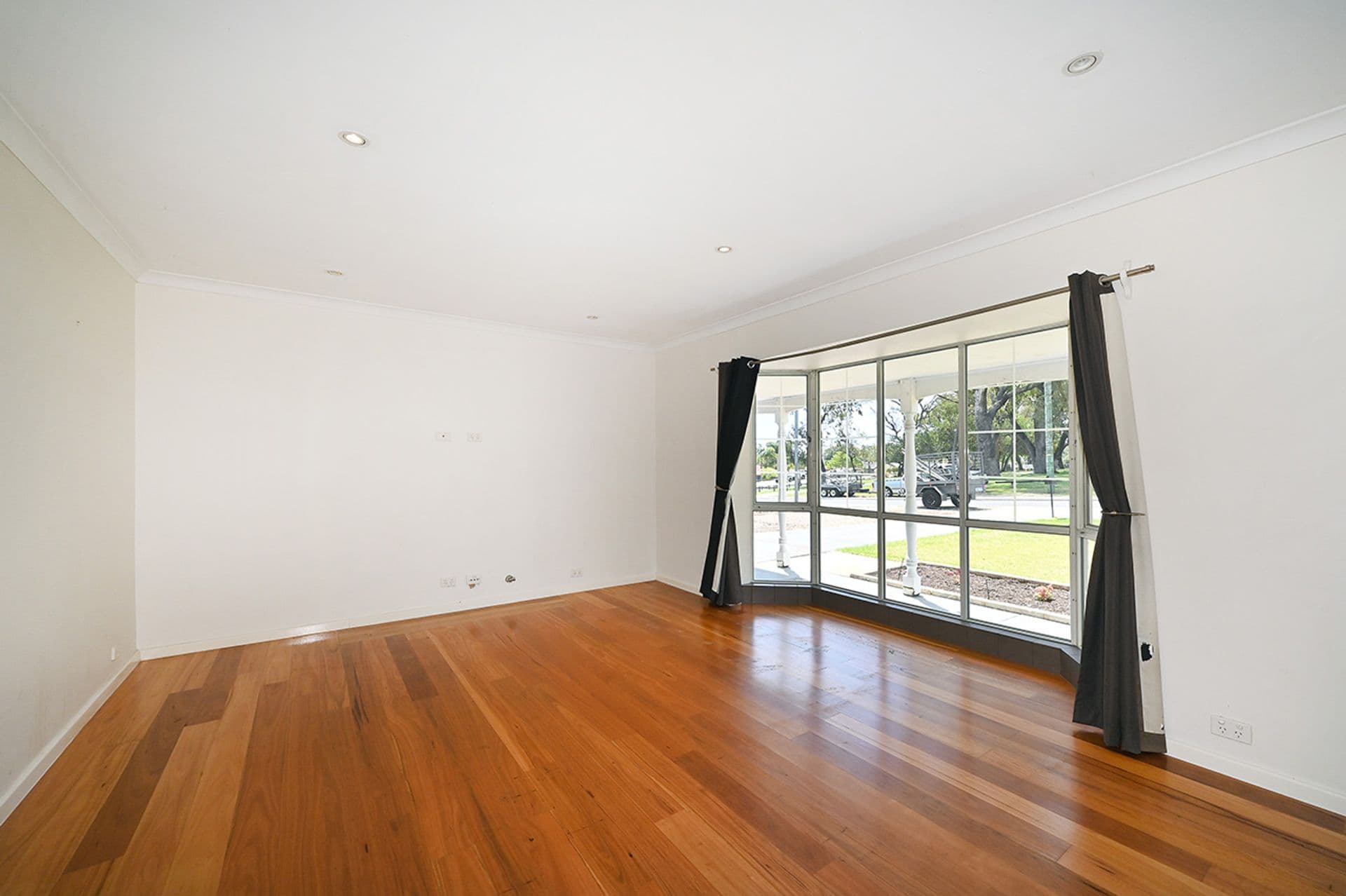 31 Nolyang Crescent, Wanneroo, WA, 6065, Wanneroo - Thumbnail 7