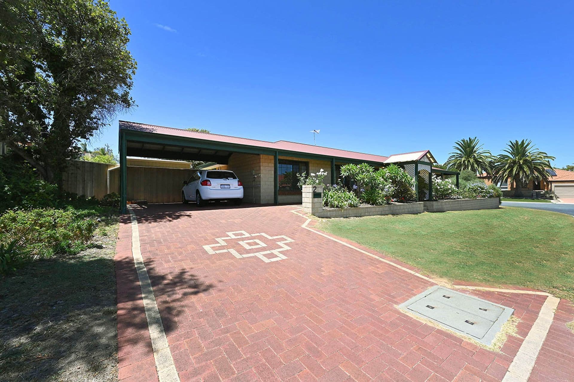 2 Ostend Parade, Mindarie, WA, 6030, Mindarie - Thumbnail 2