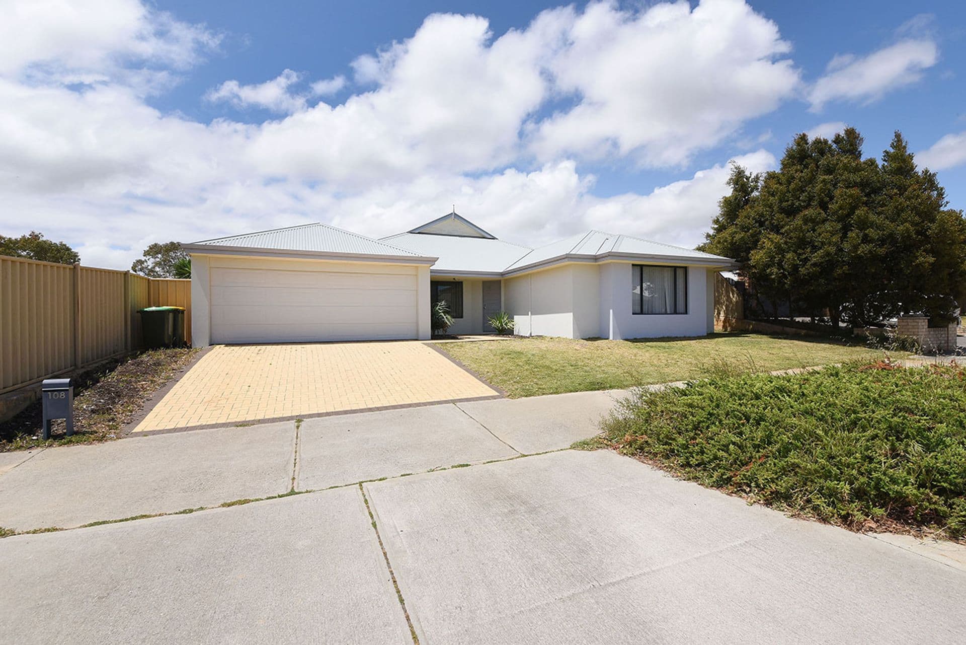 108 Landbeach Boulevard, Butler, WA, 6036, Butler - Thumbnail 2