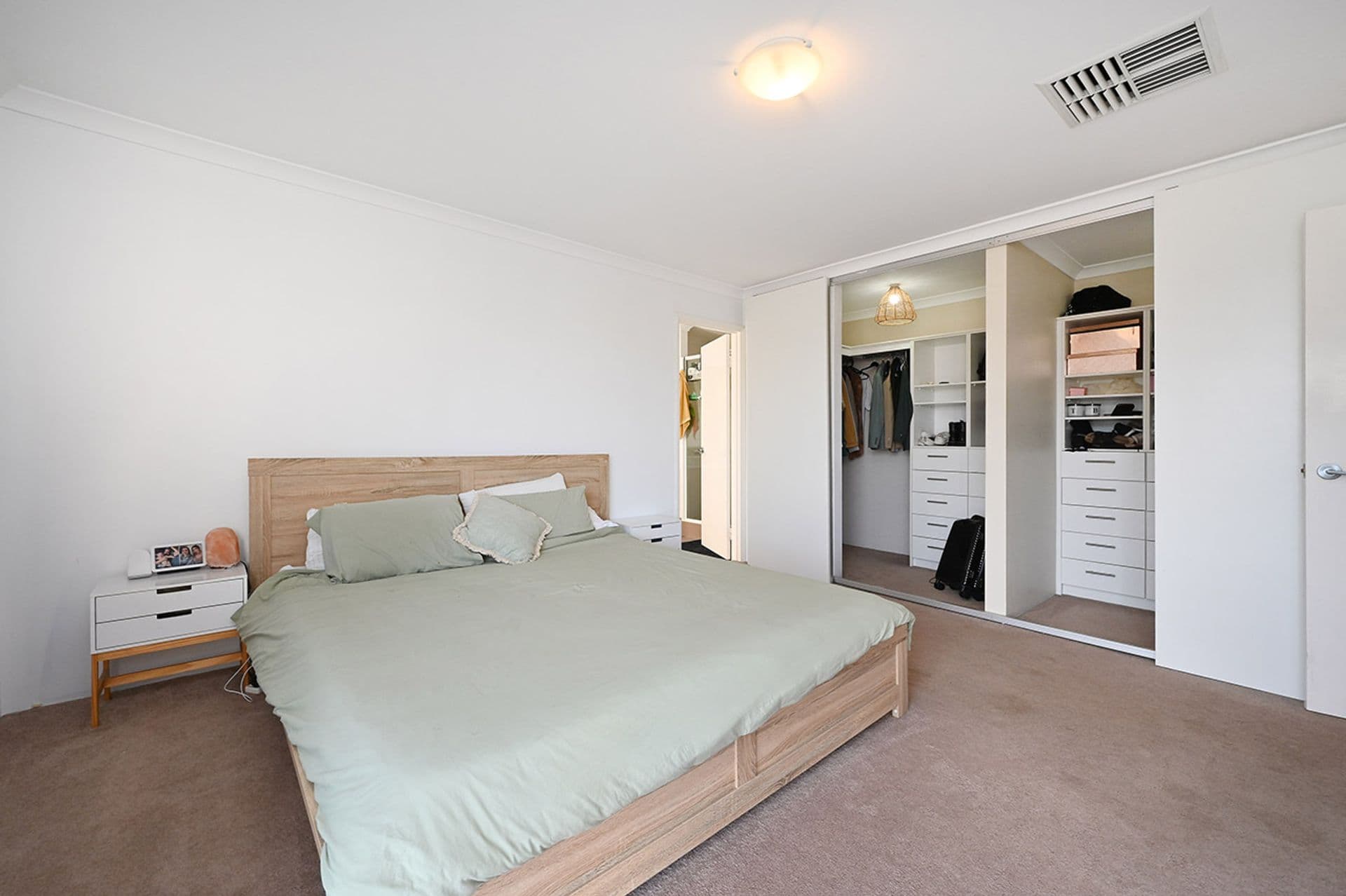 15 Windjammer Parkway, Jindalee, WA, 6036, Jindalee - Thumbnail 4