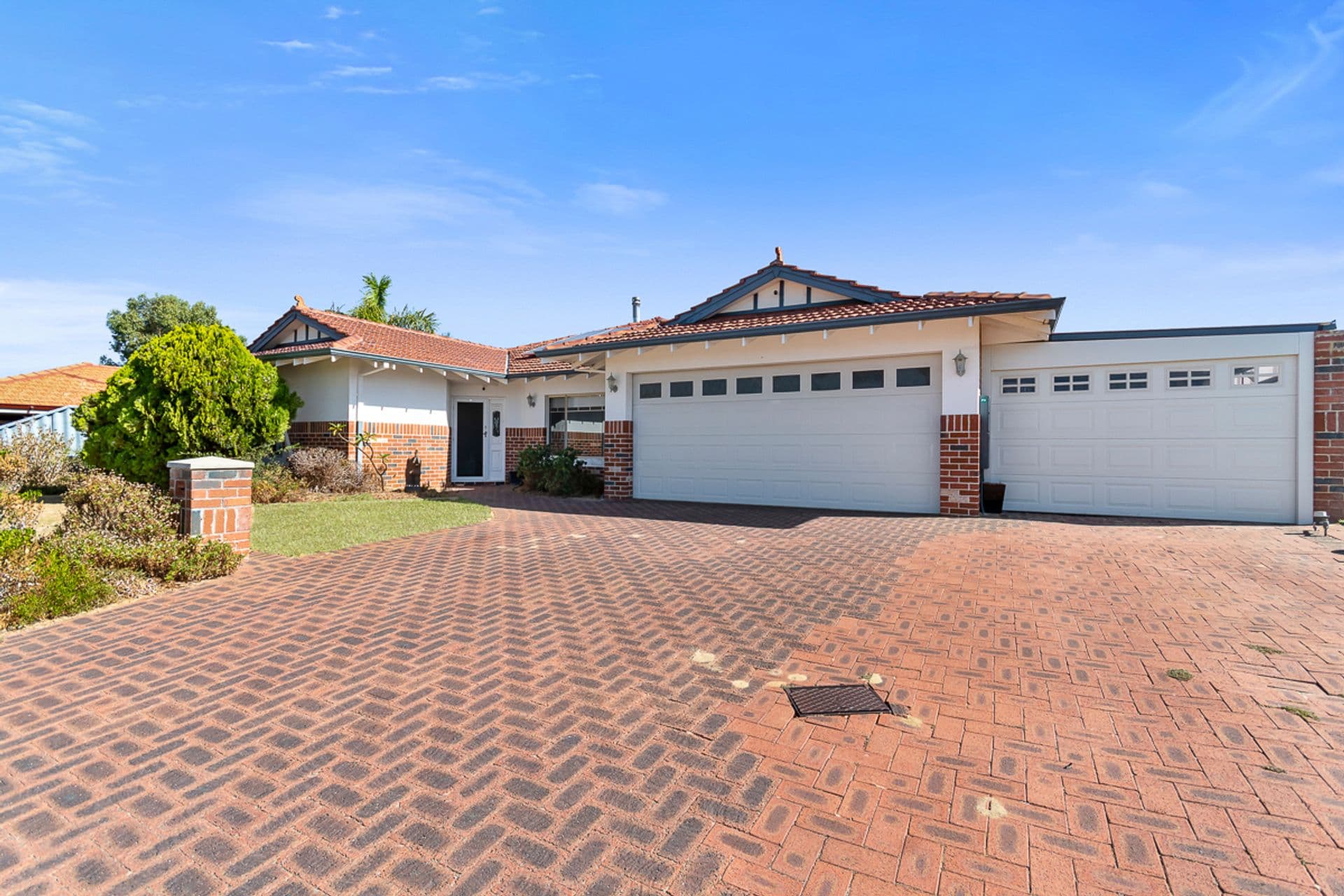 15 Dunblane Court, Kinross, WA, 6028, Kinross - Thumbnail 2