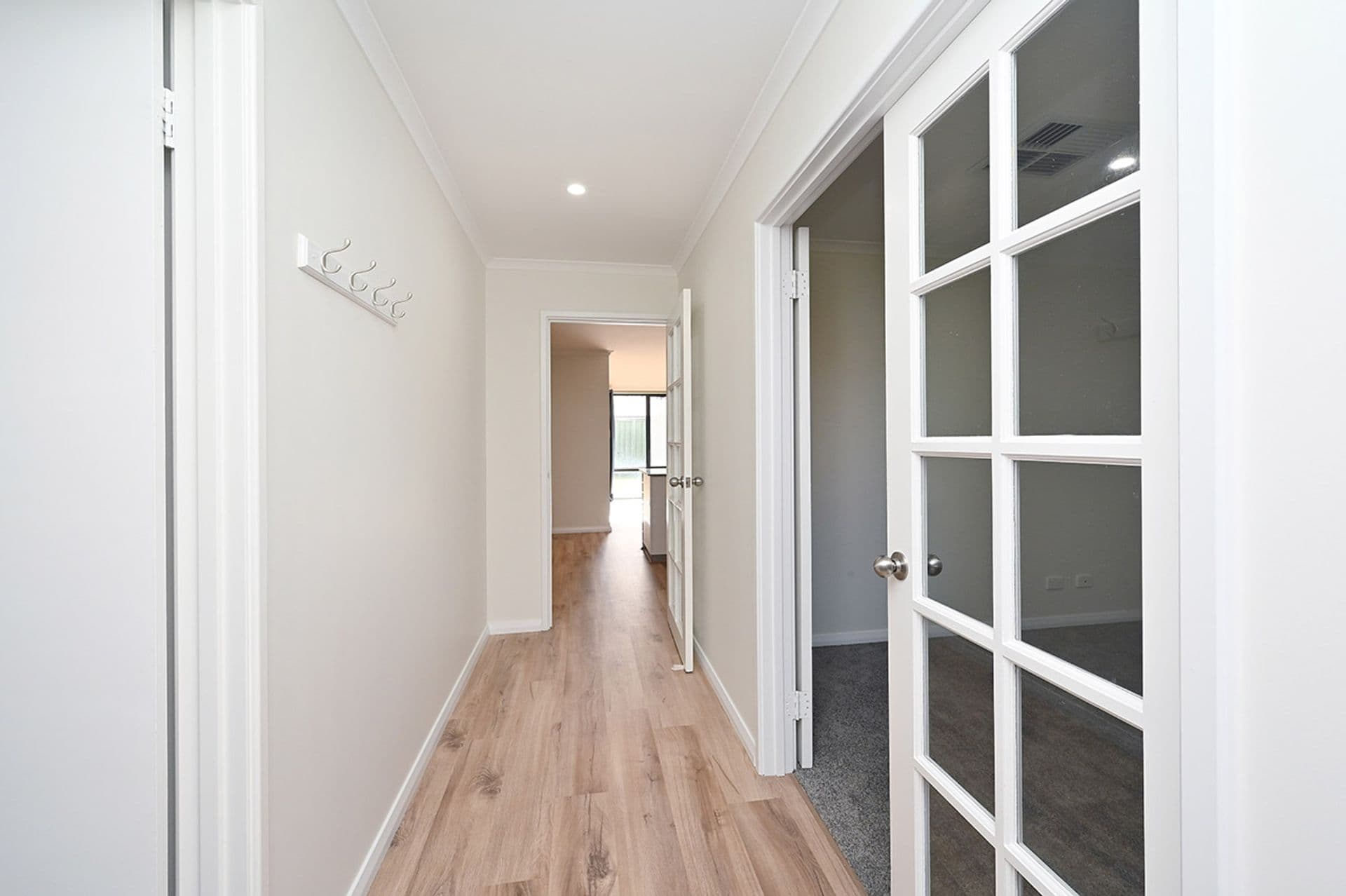 21 Blue Mountain Link, Merriwa, WA, 6030, Merriwa - Thumbnail 2