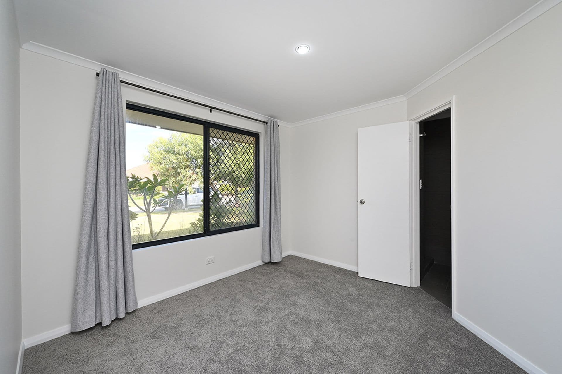 21 Blue Mountain Link, Merriwa, WA, 6030, Merriwa - Thumbnail 6