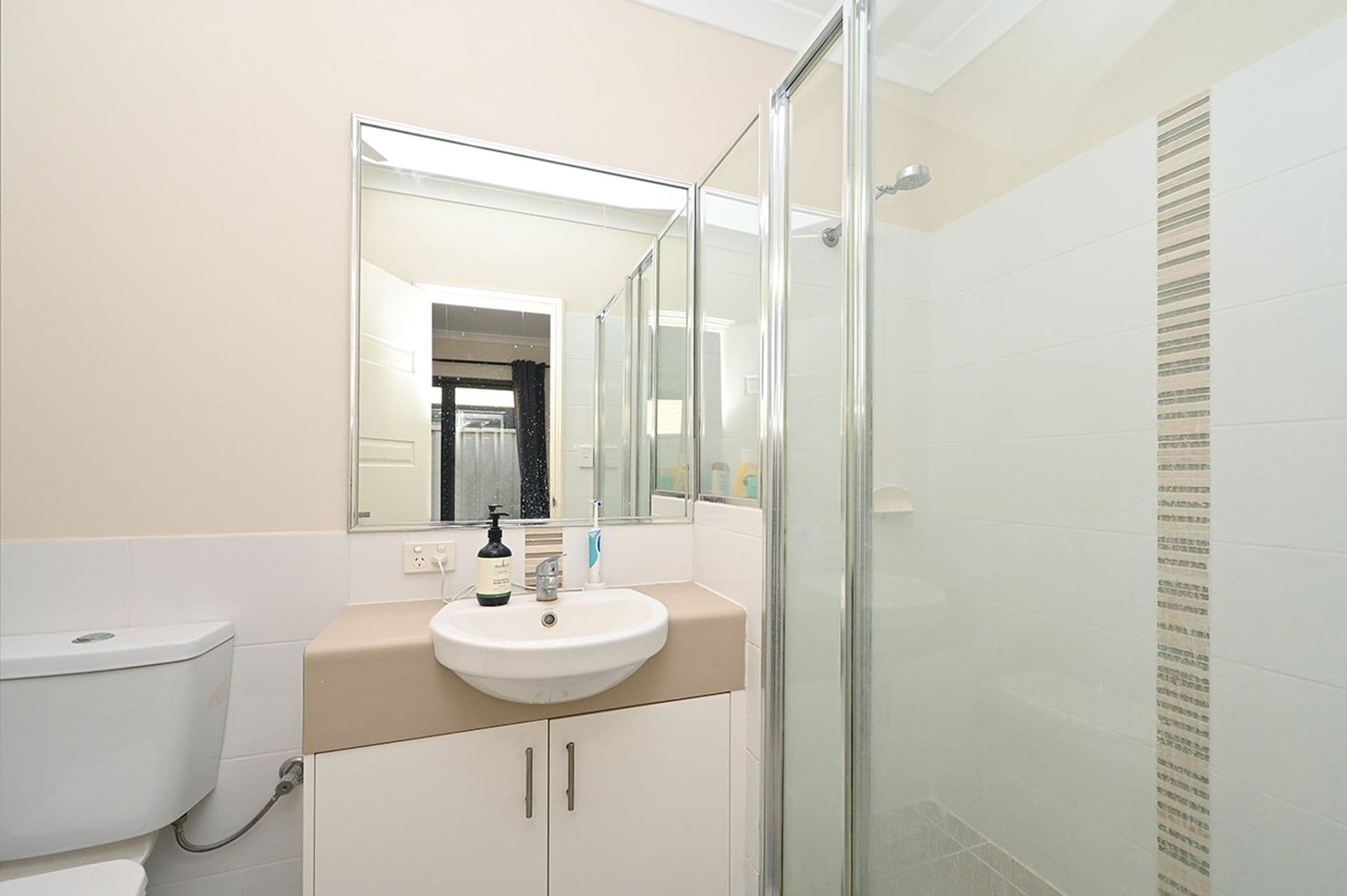 12A Waminda Way, Landsdale, WA, 6065, Landsdale - Thumbnail 7