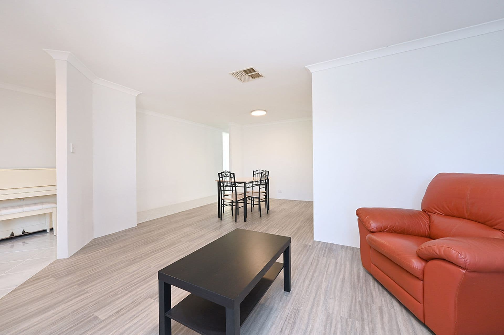 83 Clydebank Crescent, Kinross, WA, 6028, Kinross - Thumbnail 6