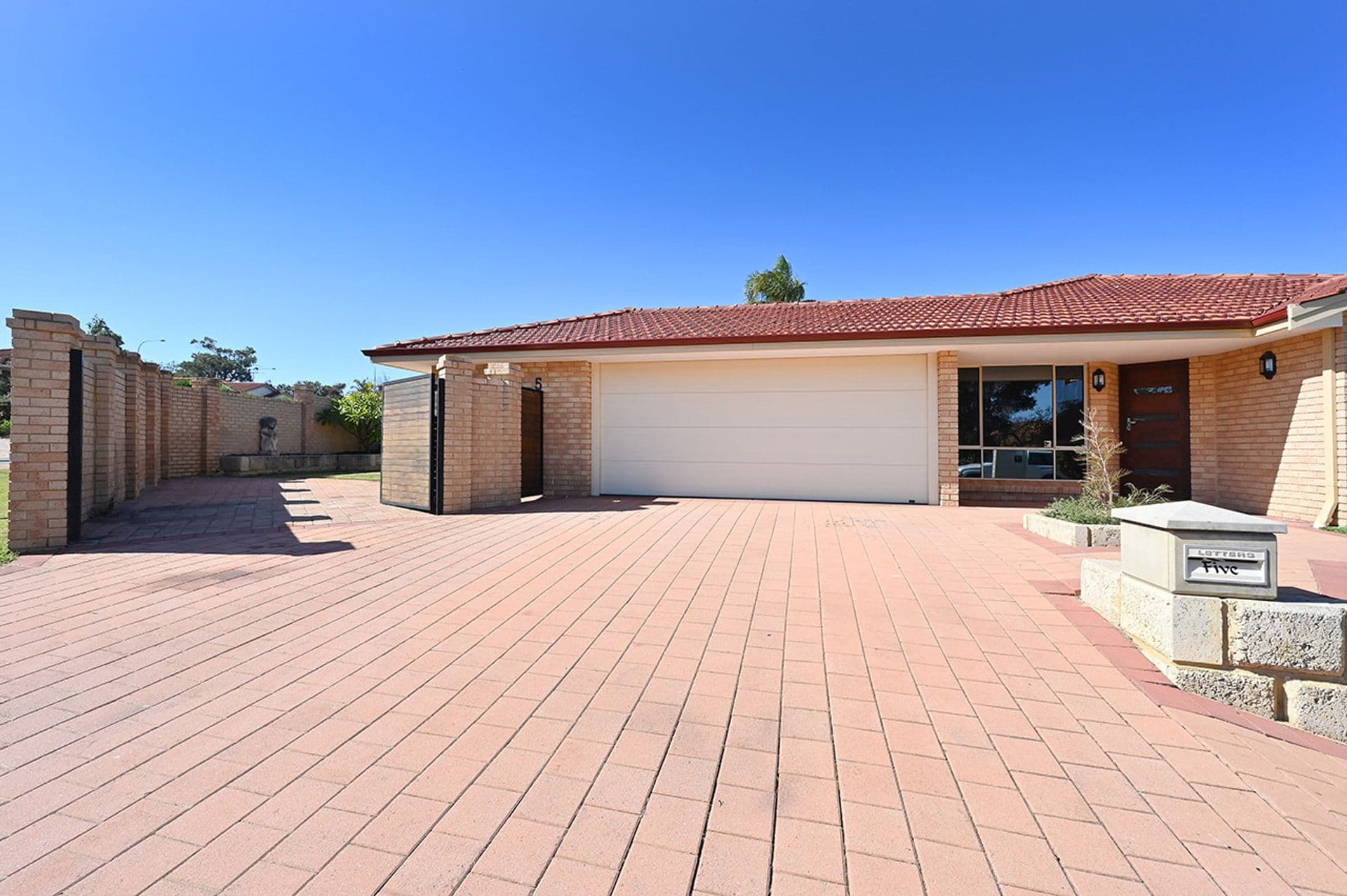 5 Leven Rise, Kinross, WA, 6028, Kinross - Thumbnail 2