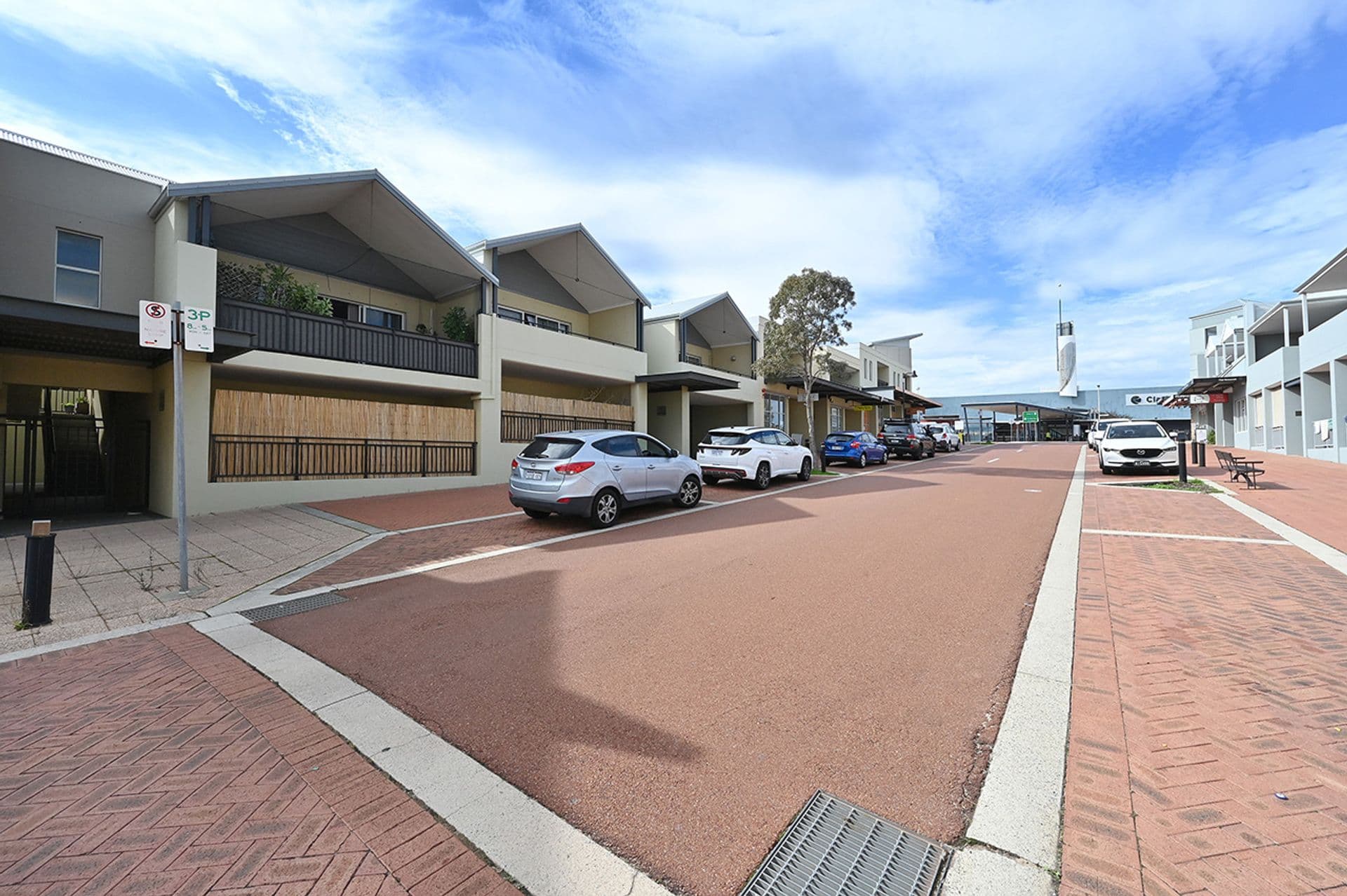16/291 Ocean Keys Boulevard, Clarkson, WA, 6030, Clarkson - Thumbnail 2