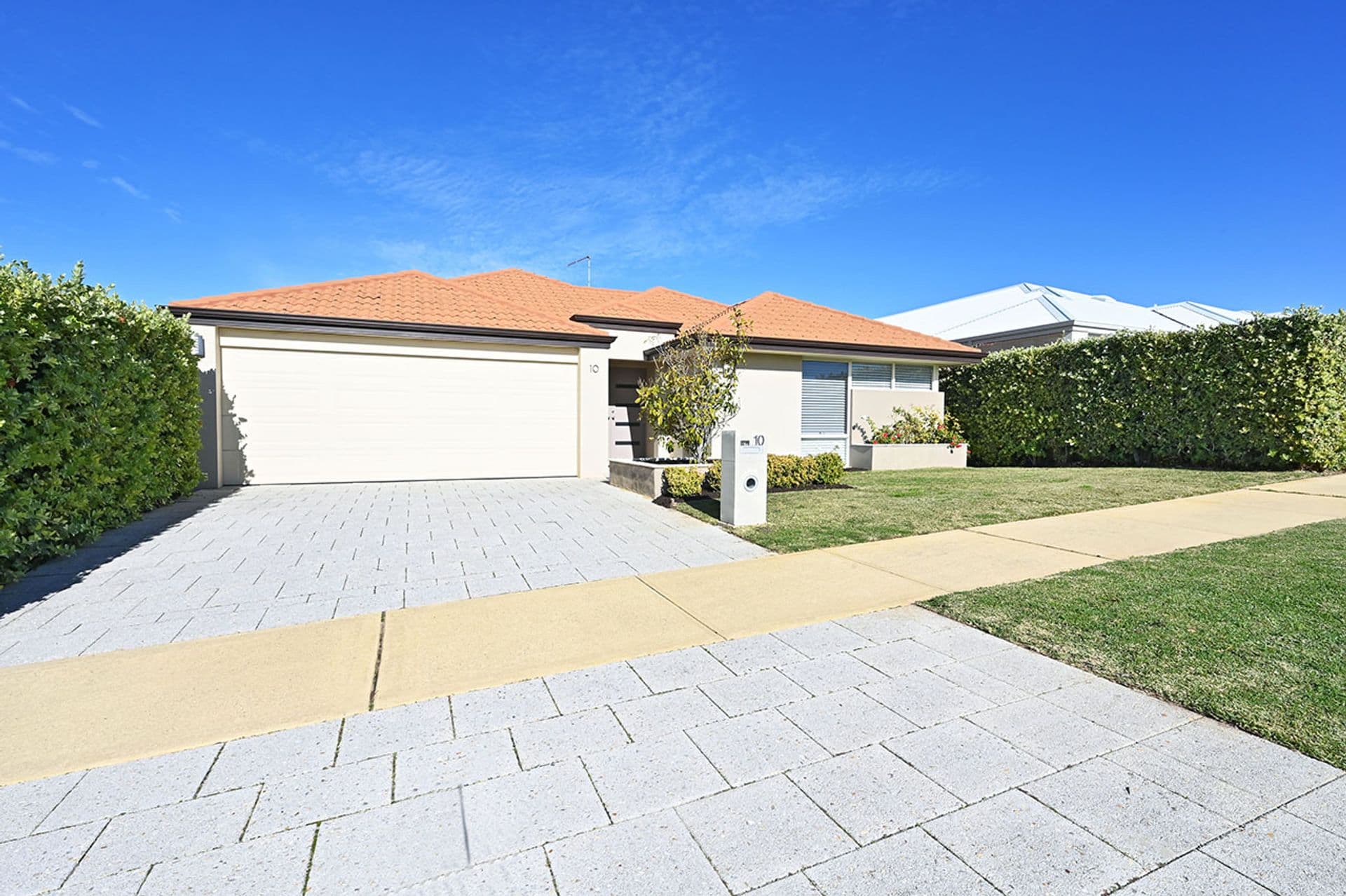 10 Dalmeny Link, Burns Beach, WA, 6028, Burns Beach - Thumbnail 2