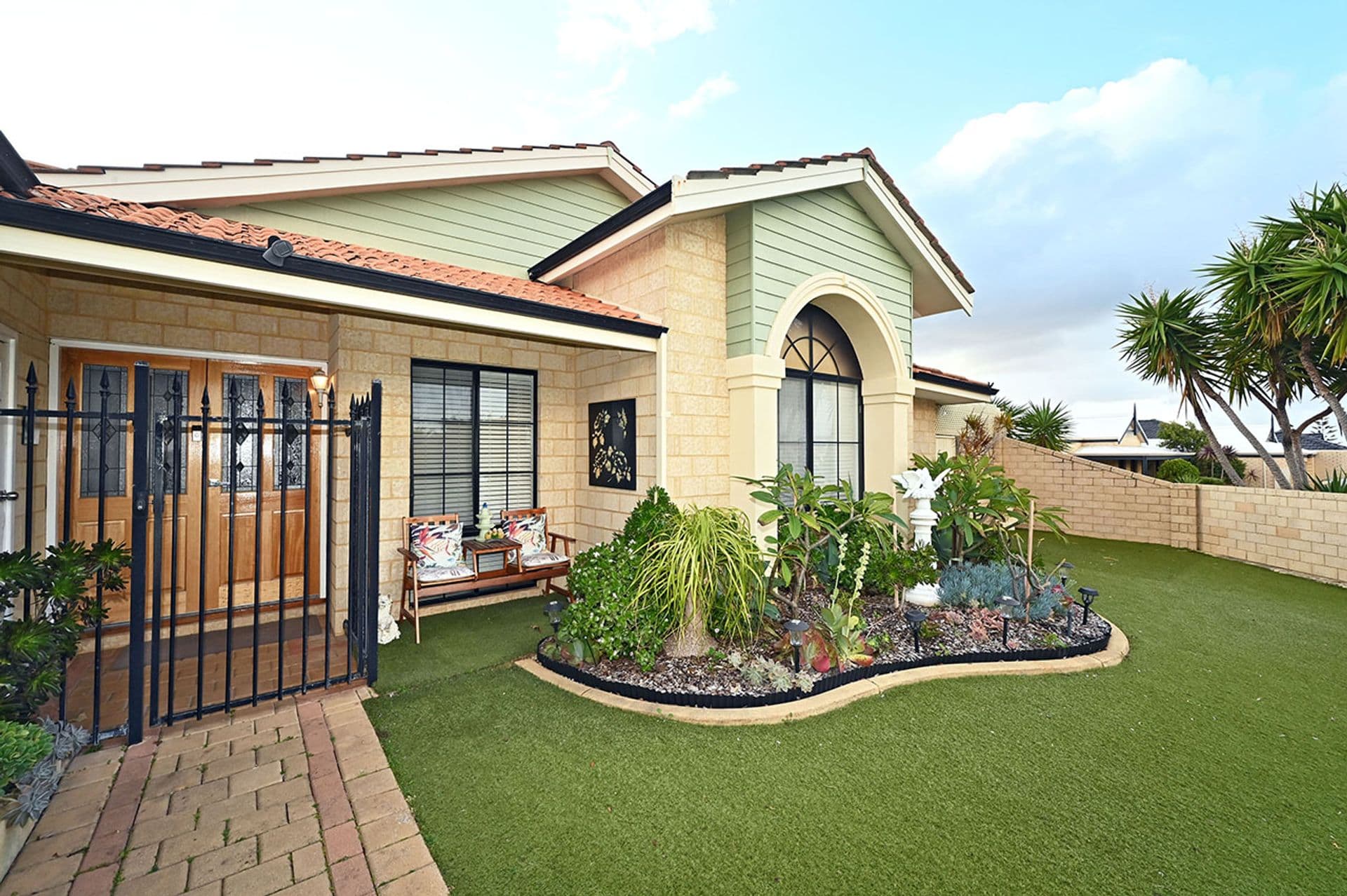 11 Kin Bay Entrance, Mindarie, WA, 6030, Mindarie - Thumbnail 2
