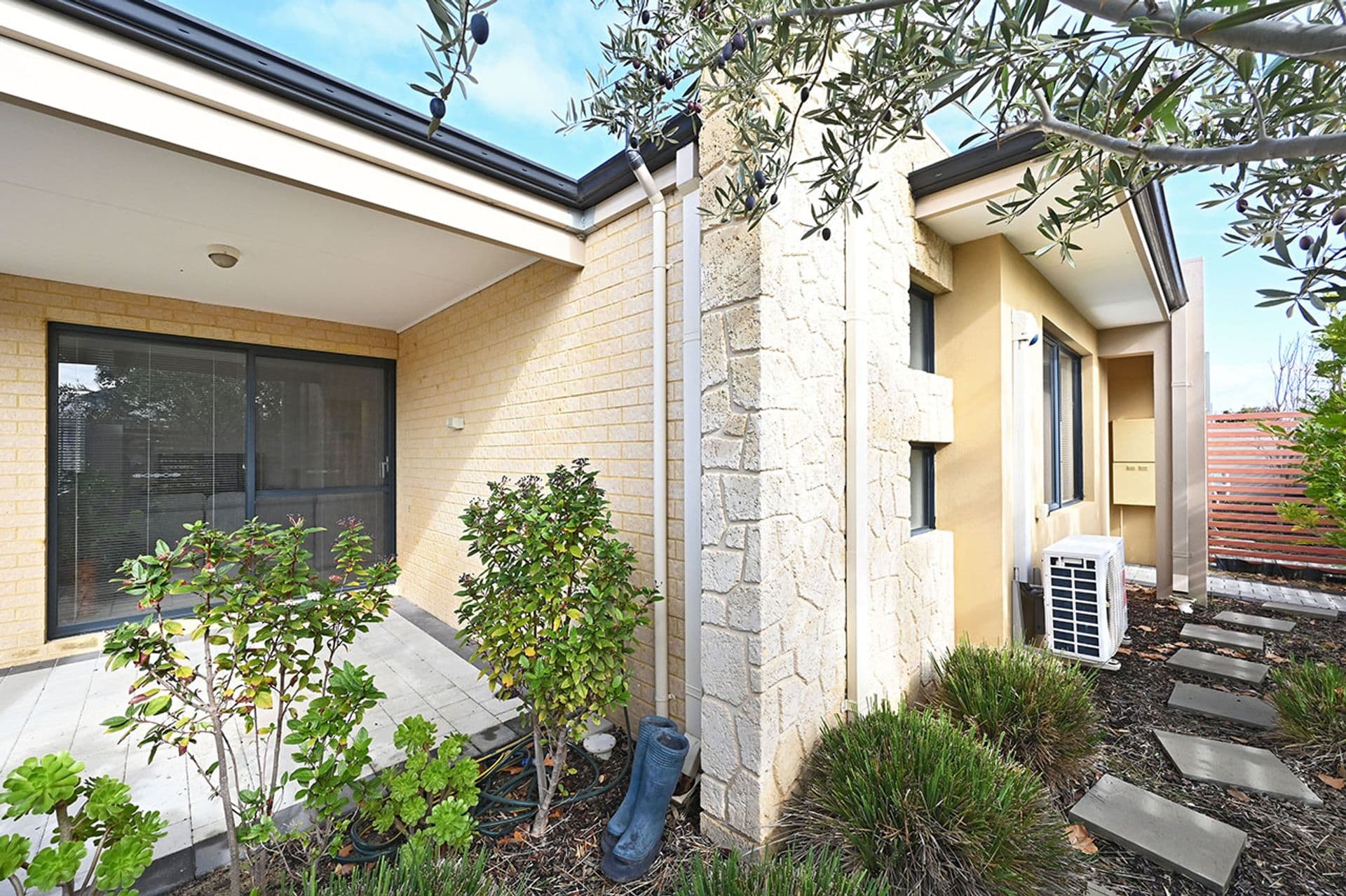 31 Brampton Avenue, Butler, WA, 6036, Butler - Thumbnail 5