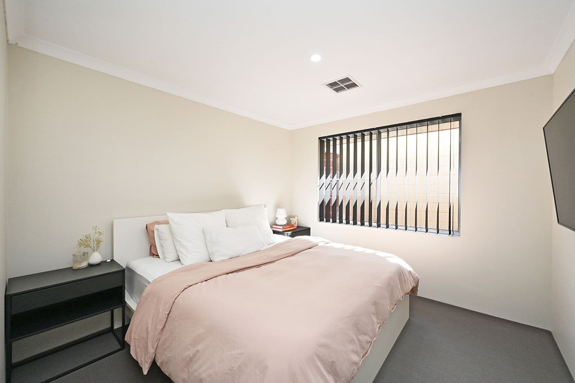 54 Buchanan Avenue, Alkimos, WA, 6038, Alkimos - Thumbnail 7