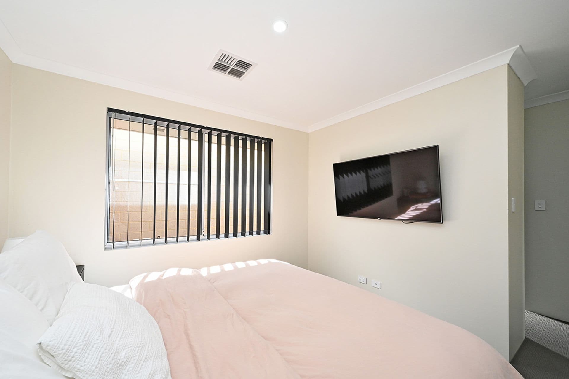 54 Buchanan Avenue, Alkimos, WA, 6038, Alkimos - Thumbnail 8