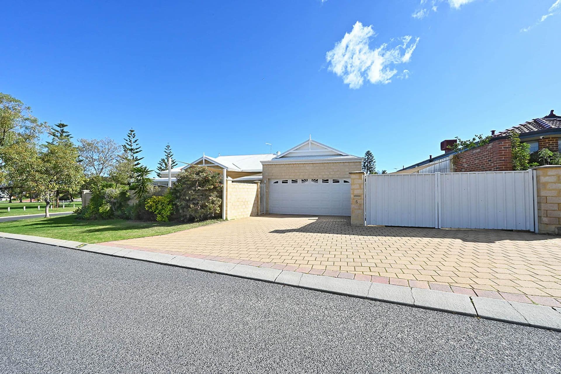 5 Holyhead Green, Mindarie, WA, 6030, Mindarie - Thumbnail 6