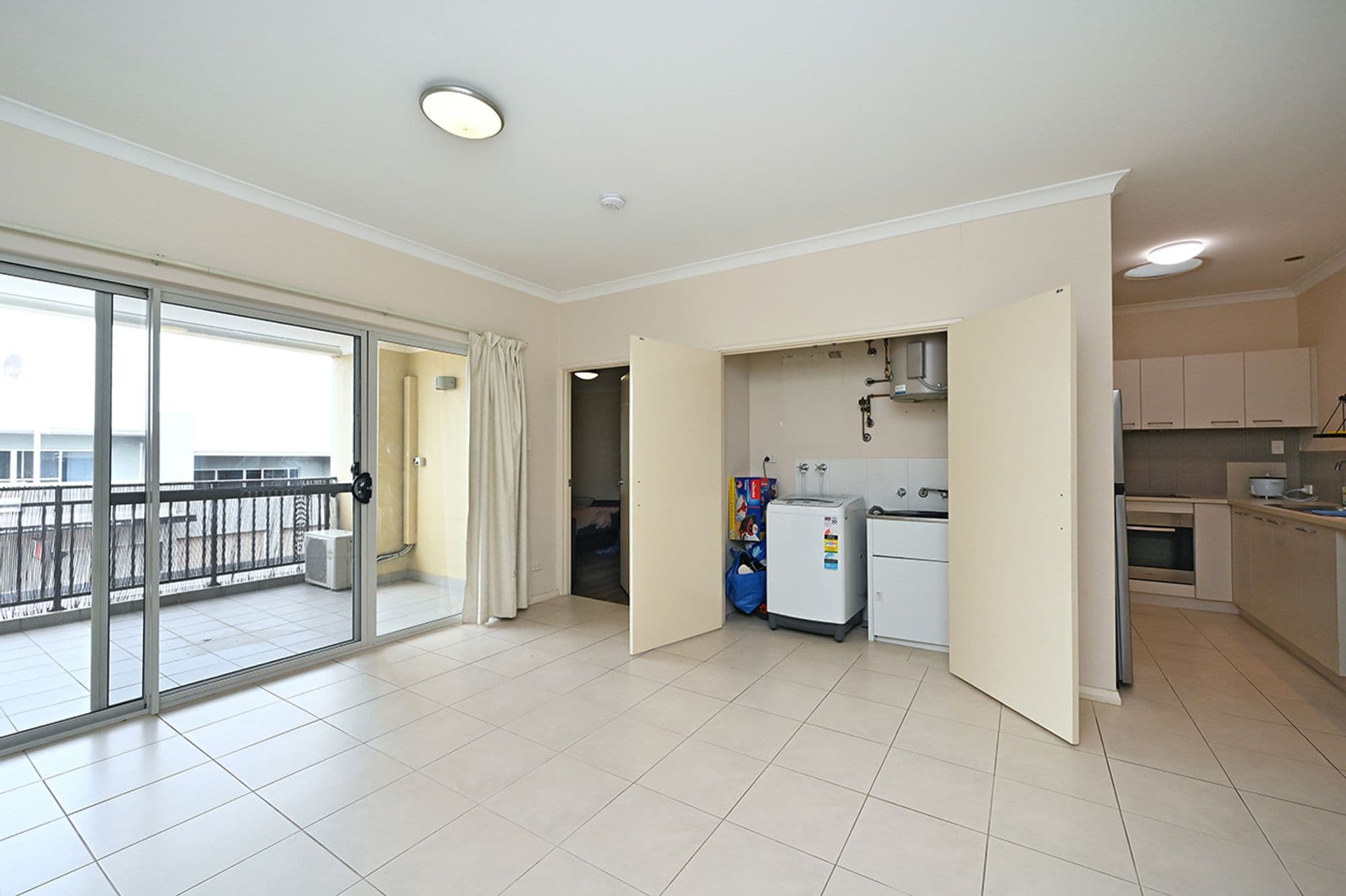 10/291 Ocean Keys Boulevard, Clarkson, WA, 6030, Clarkson - Thumbnail 4