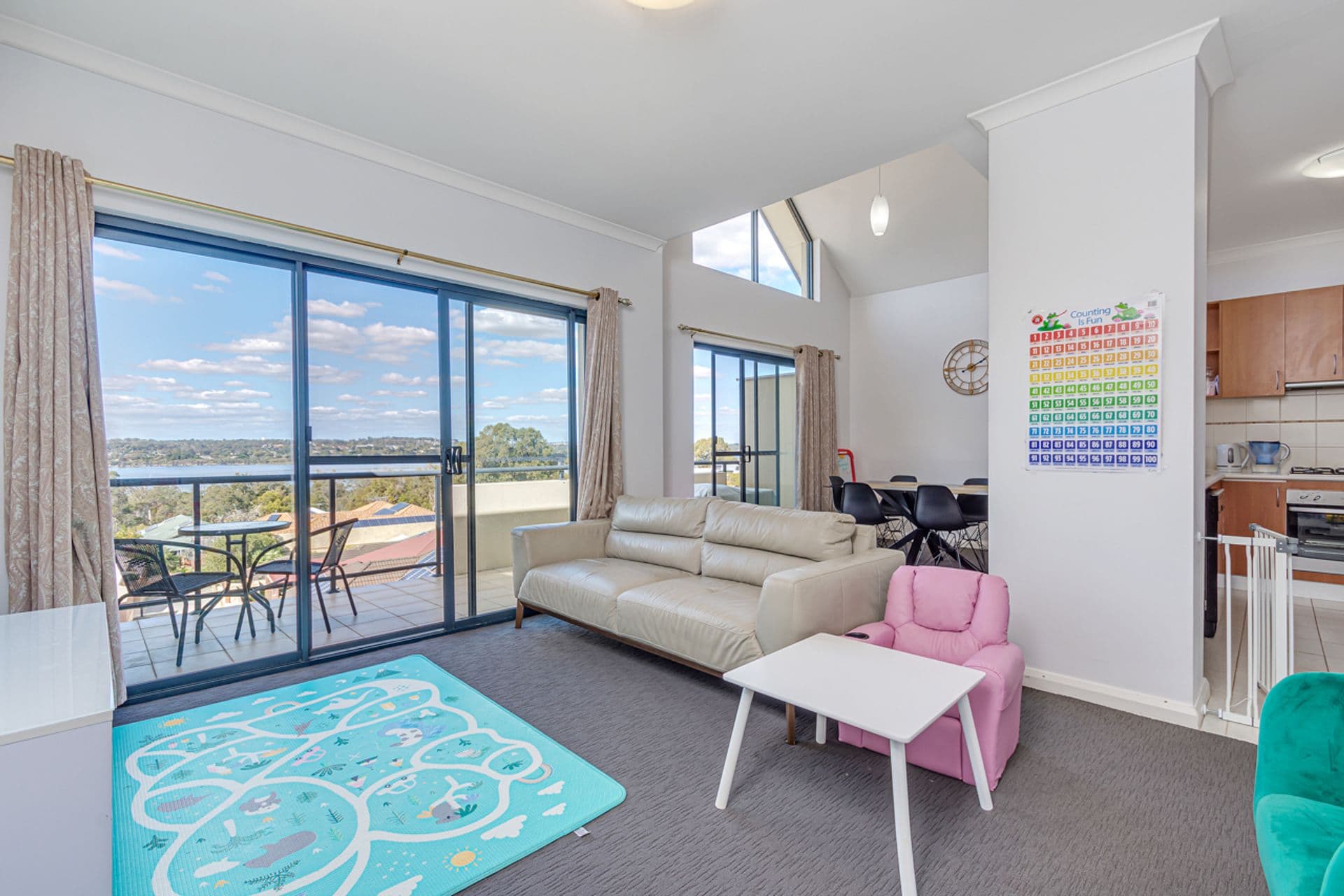 42/3 Spinebill Loop, Joondalup, WA, 6027, Joondalup - Thumbnail 2