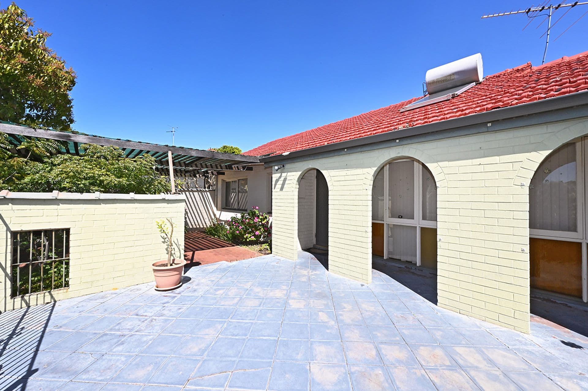 20 Eastbourne Crescent, Nollamara, WA, 6061, Nollamara - Thumbnail 3