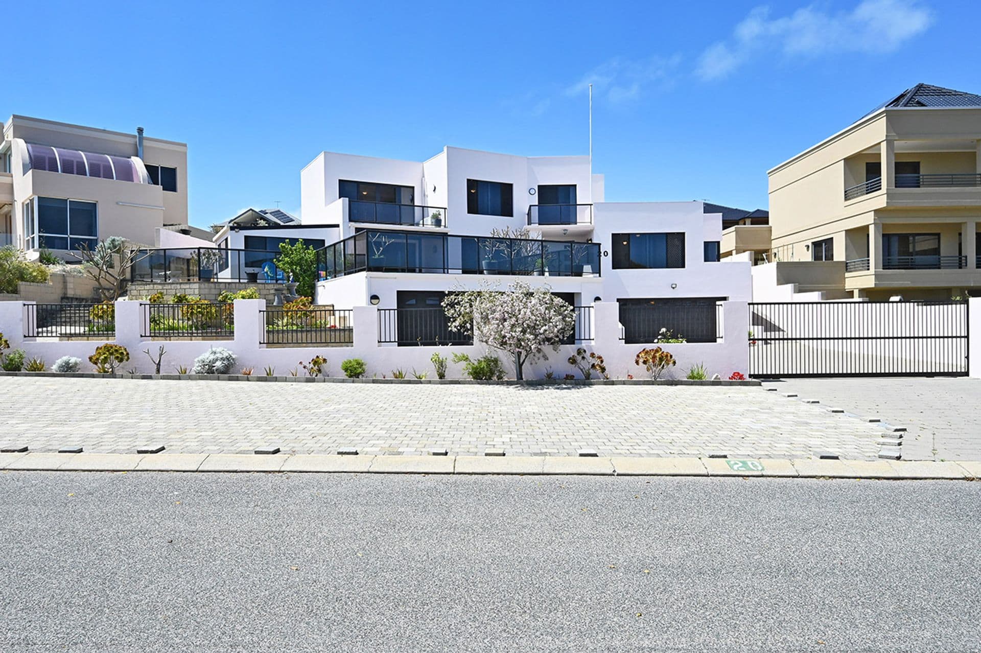20 Kings Lynn Rise, Mindarie, WA, 6030, Mindarie - Image 1