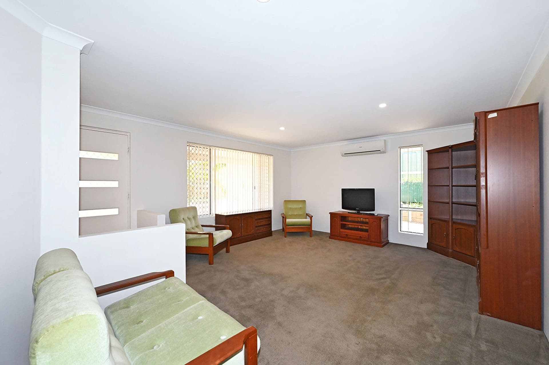 16 Drammen Elbow, Merriwa, WA, 6030, Merriwa - Thumbnail 6