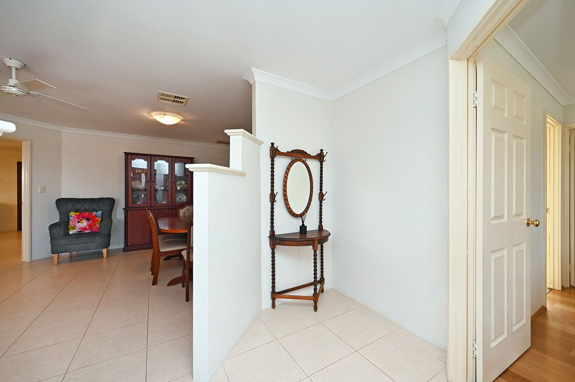 85 Clydebank Crescent, Kinross, WA, 6028, Kinross - Thumbnail 2