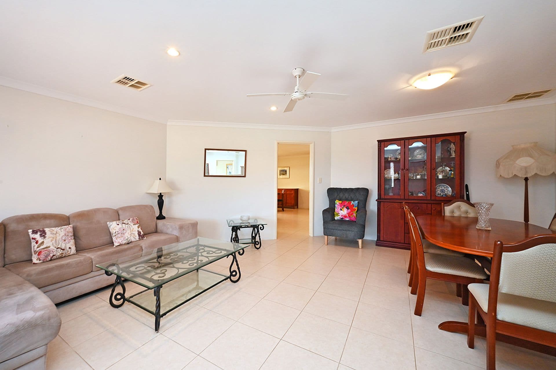 85 Clydebank Crescent, Kinross, WA, 6028, Kinross - Thumbnail 3