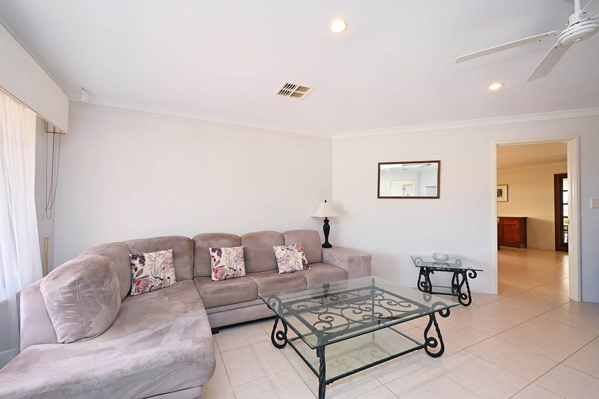 85 Clydebank Crescent, Kinross, WA, 6028, Kinross - Thumbnail 4
