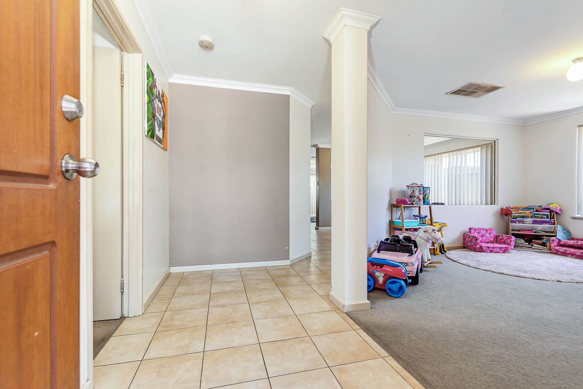 16 Wiltshire Entrance, Butler, WA, 6036, Butler - Thumbnail 5