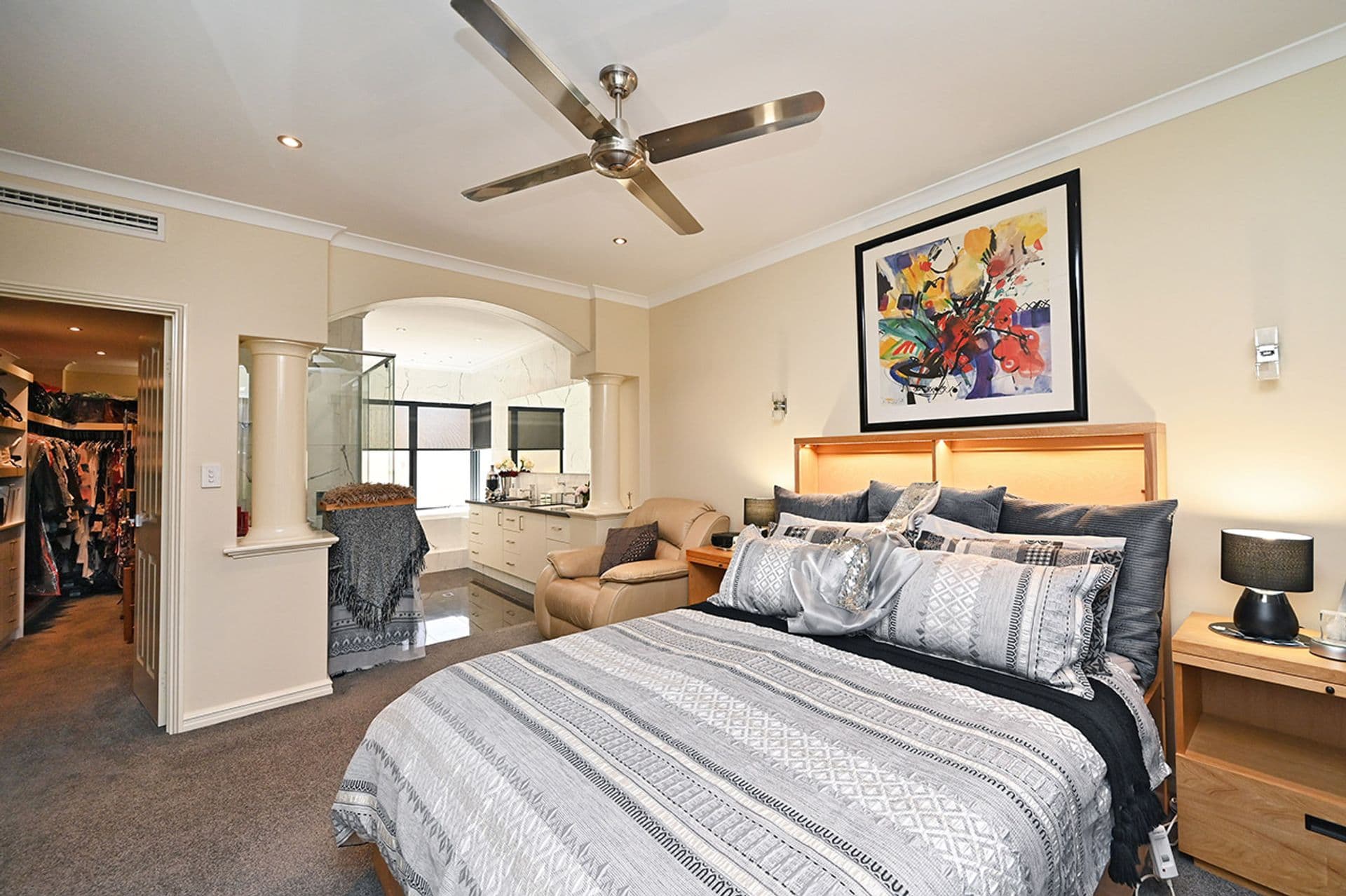 17 Torquay Pass, Mindarie, WA, 6030, Mindarie - Thumbnail 4
