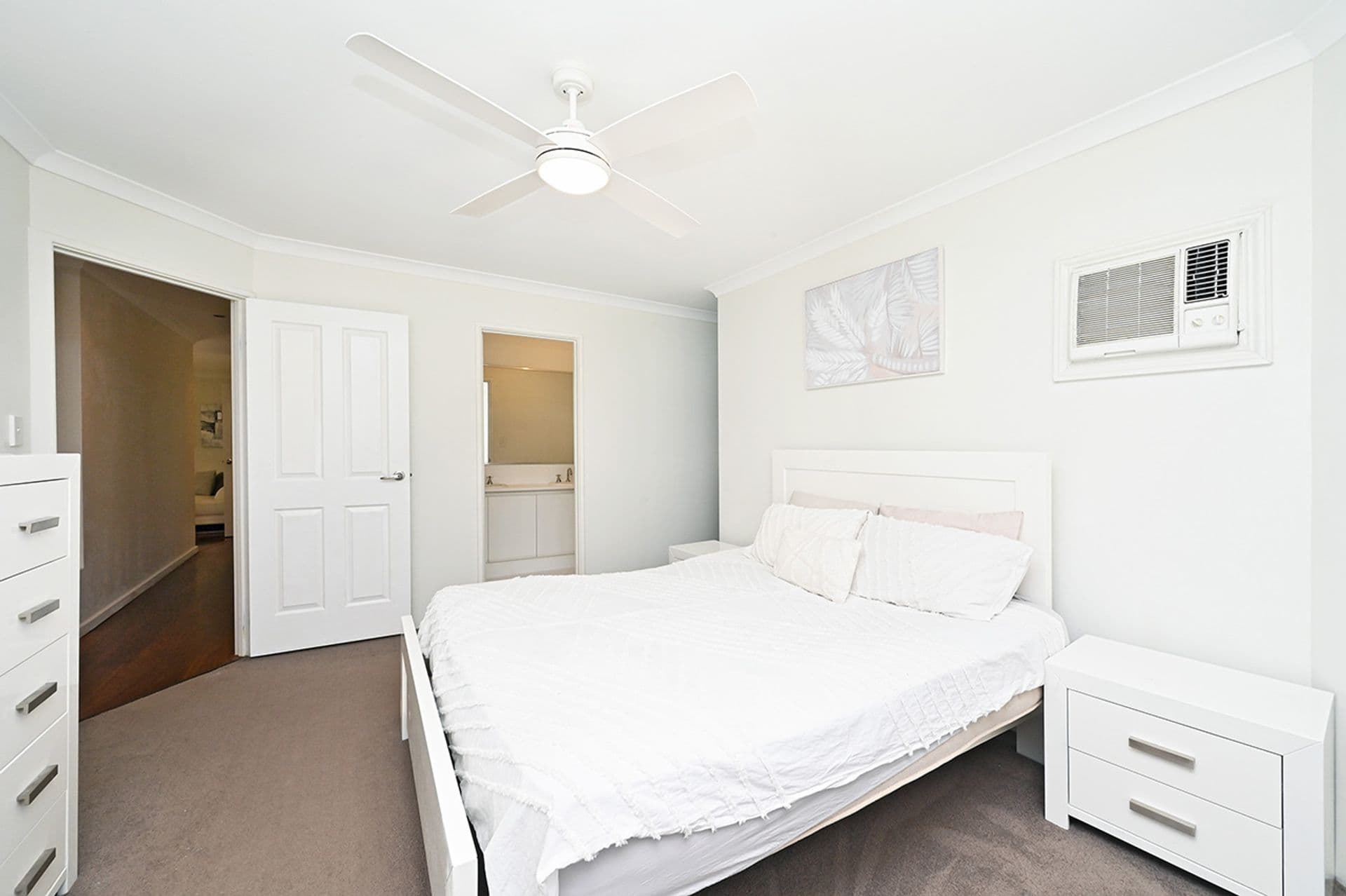 63 Cristobal Crescent, Mindarie, WA, 6030, Mindarie - Thumbnail 7