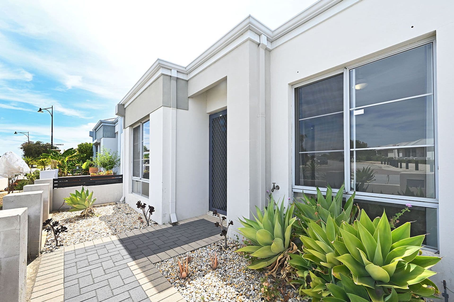 104 Captiva Approach, Butler, WA, 6036, Butler - Thumbnail 2