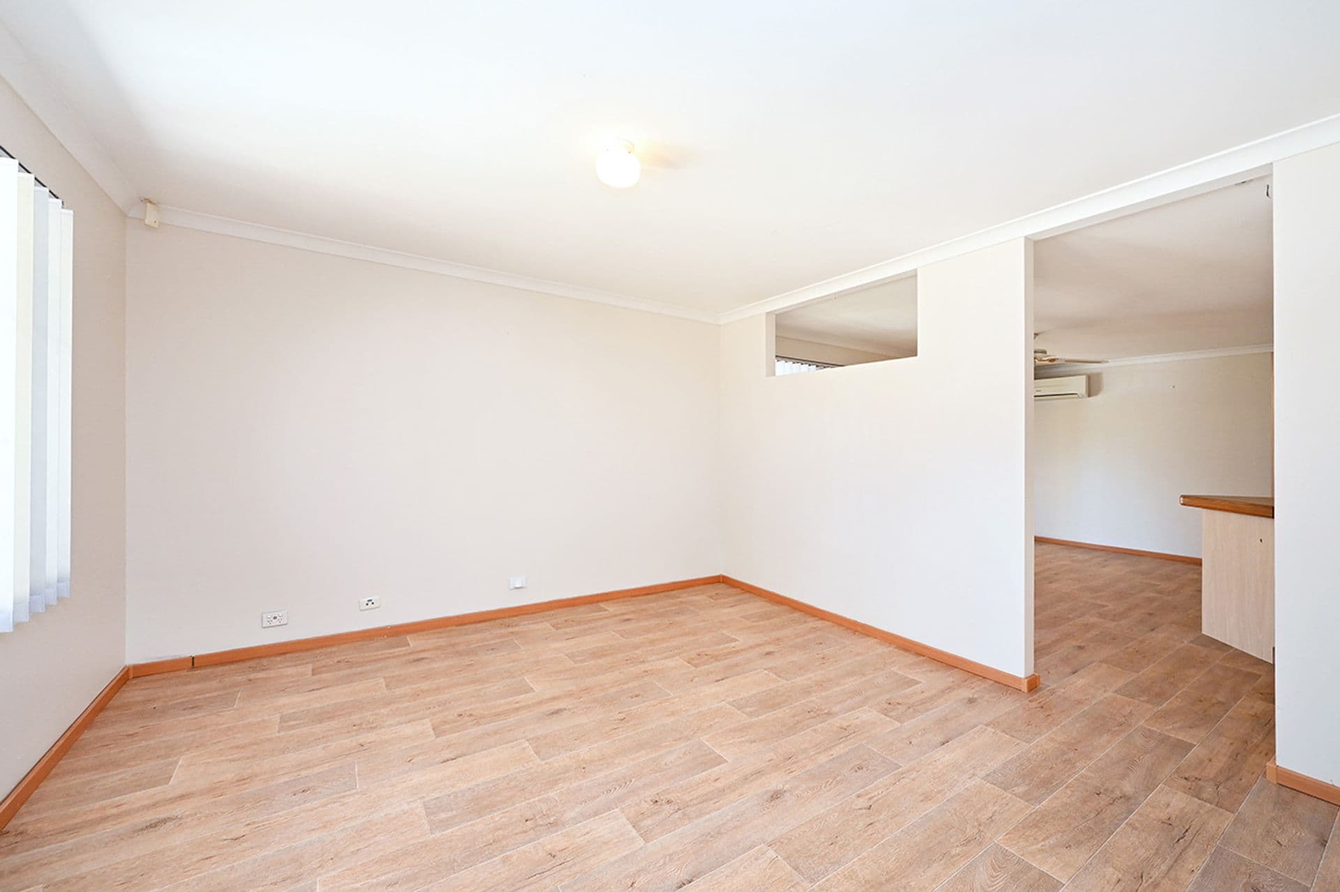 23 Rover Court, Quinns Rocks, WA, 6030, Quinns Rocks - Thumbnail 2