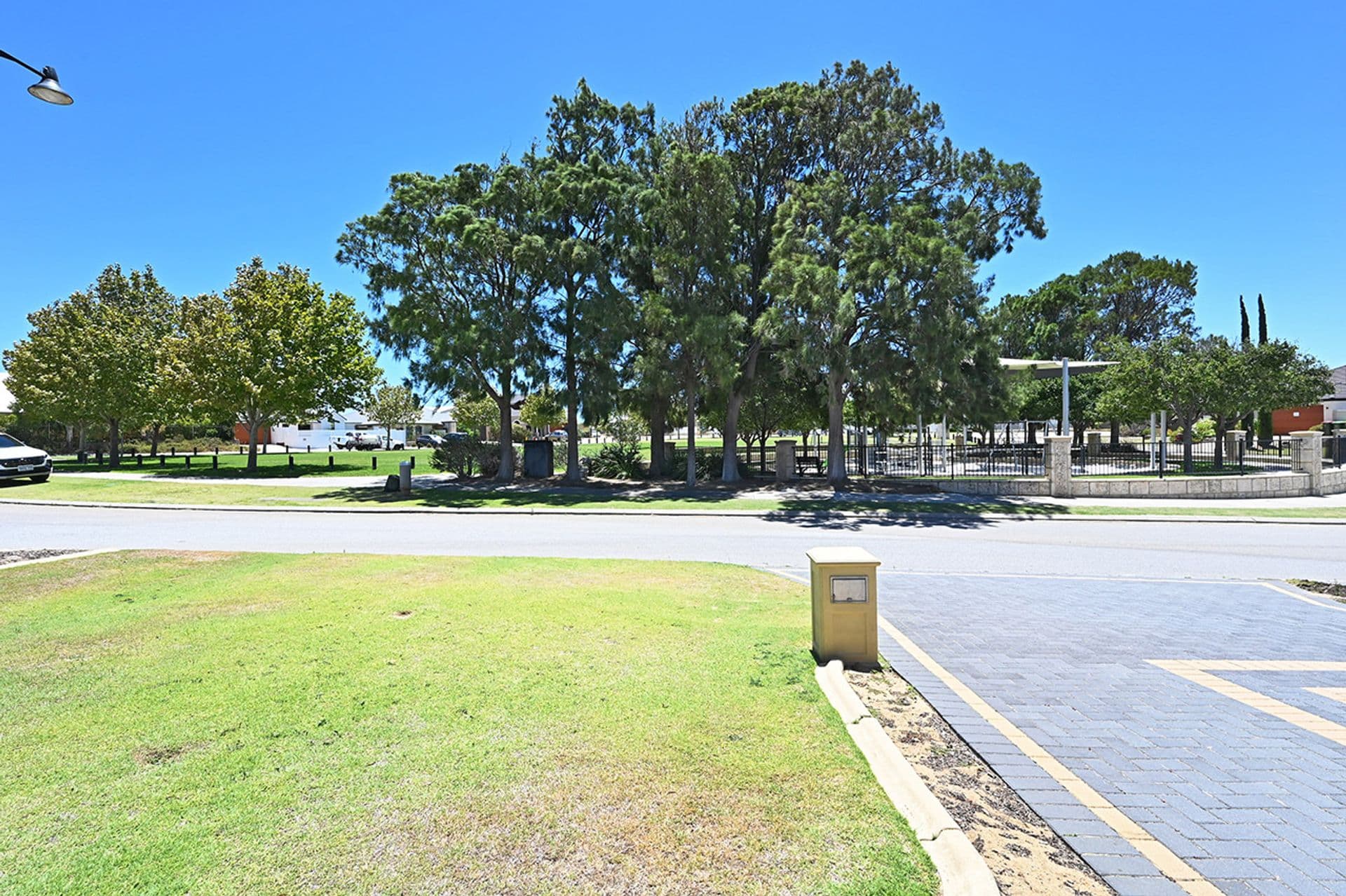 12 Kilgetty Gate, Butler, WA, 6036, Butler - Thumbnail 2