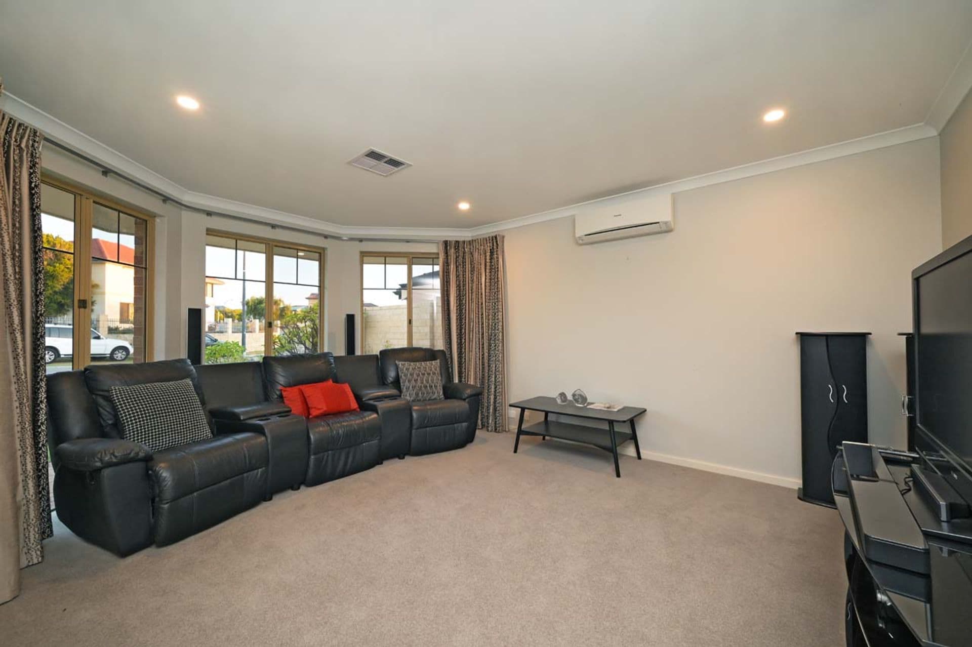 16 Andros Circuit, Mindarie, WA, 6030, Mindarie - Thumbnail 4